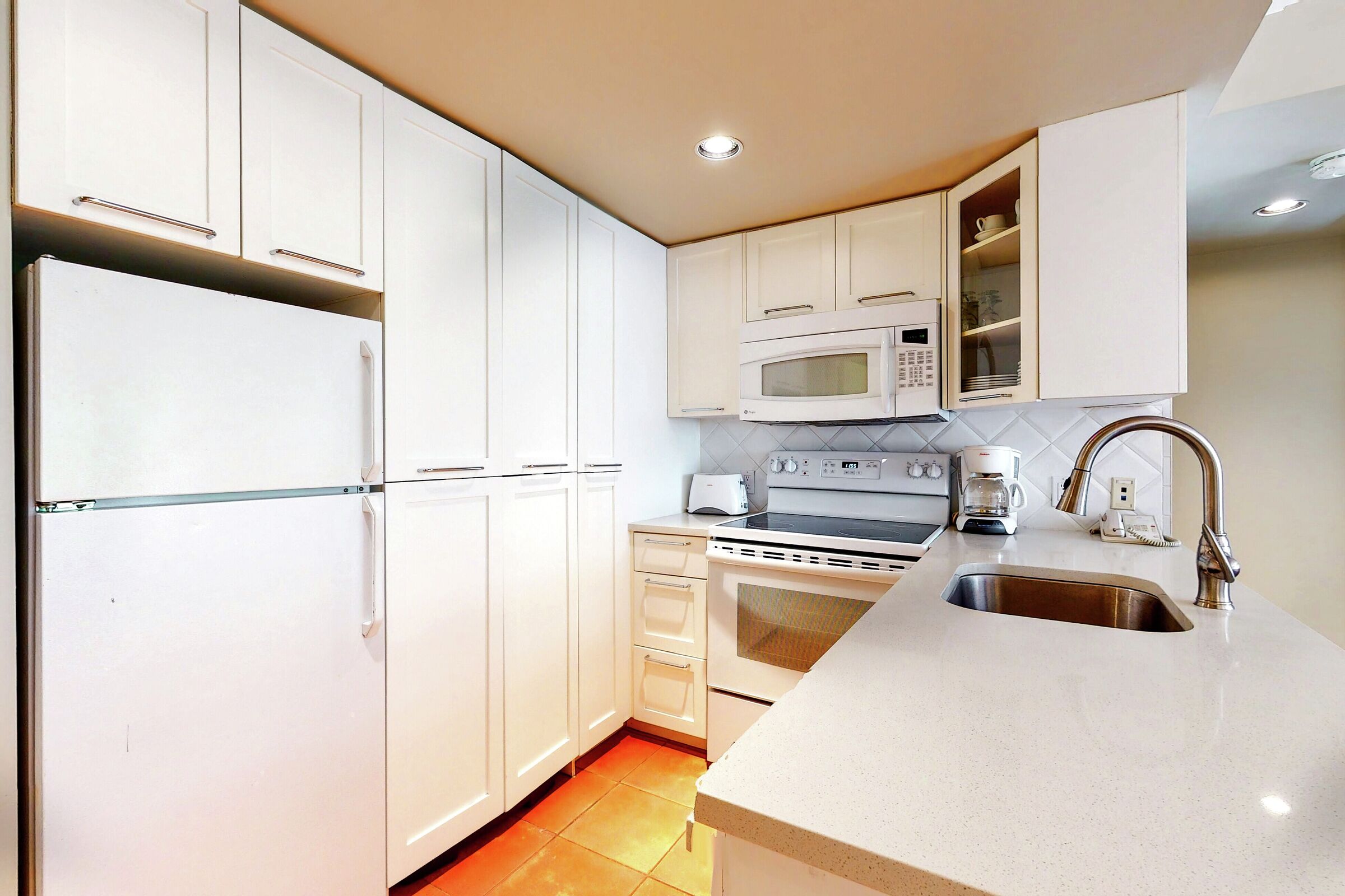 #213 - Kitchen