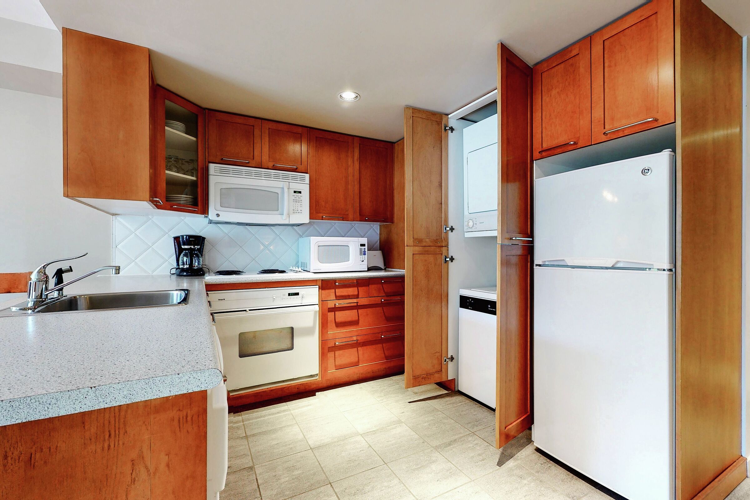 #301 - Kitchen
