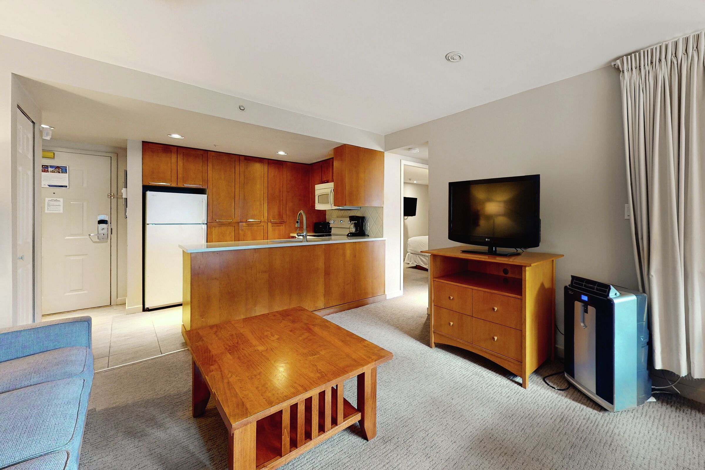 #426 - Living Area