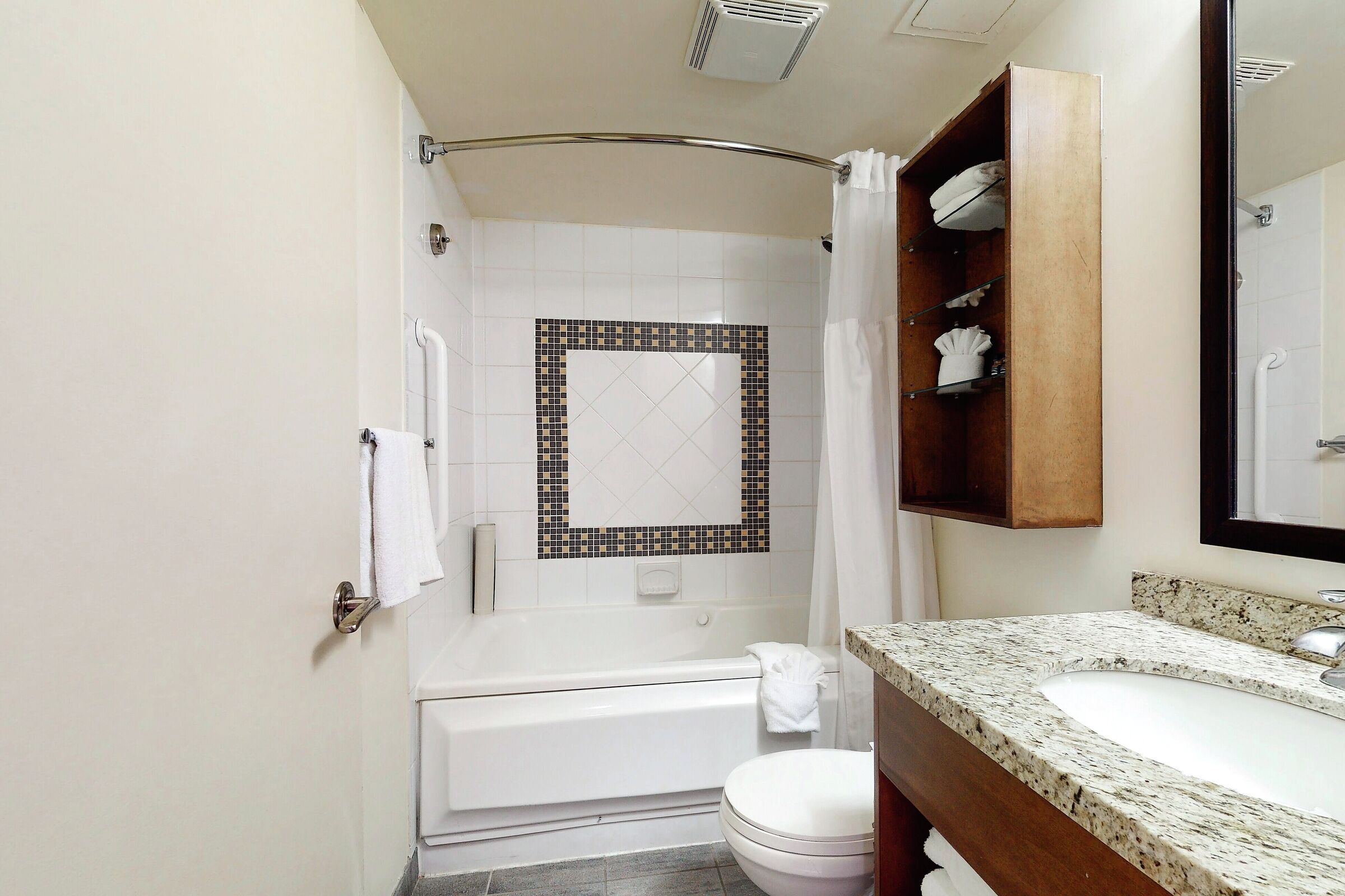 #414 - Bathroom