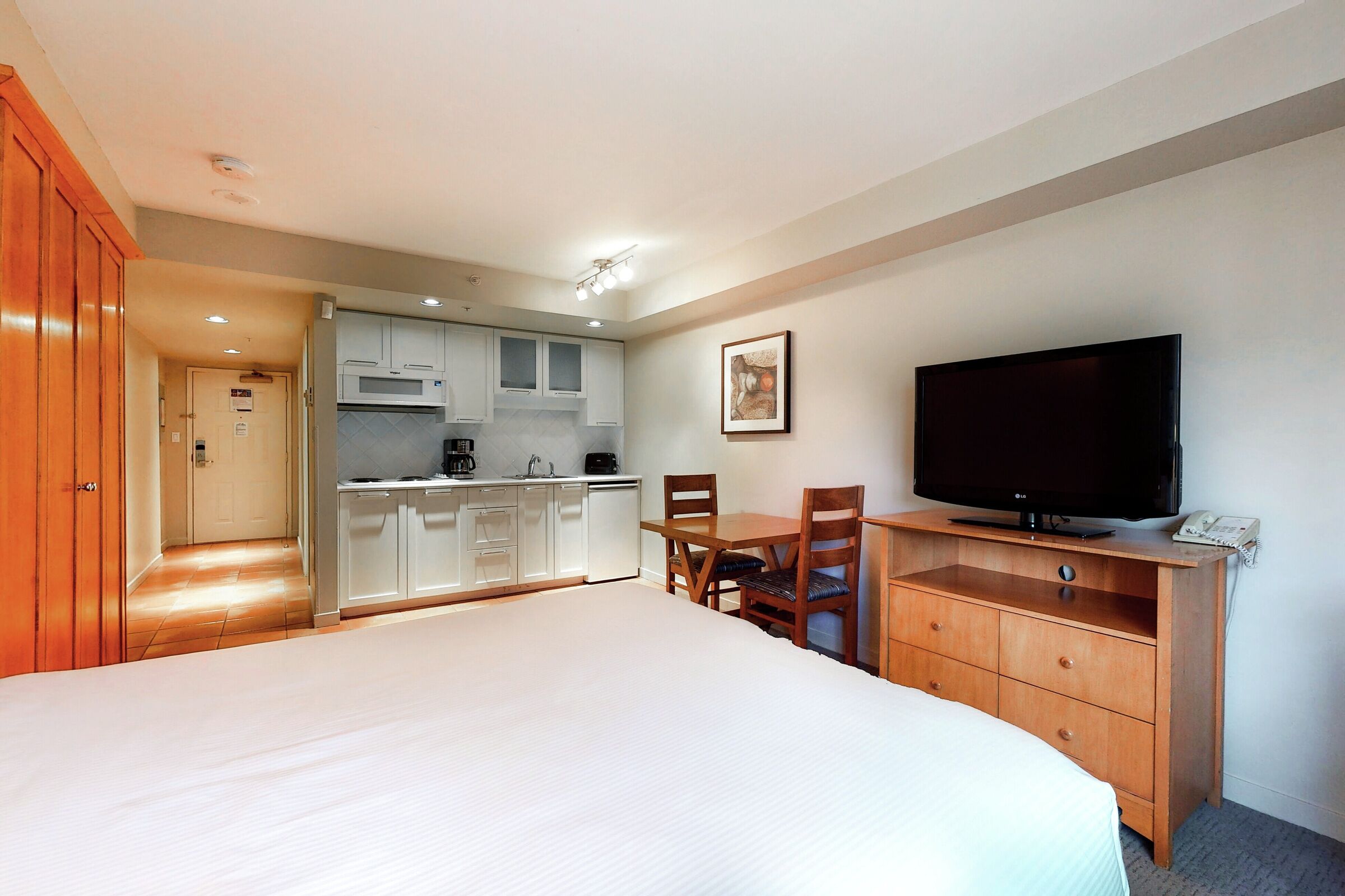 #210 - Studio Sleeping Area