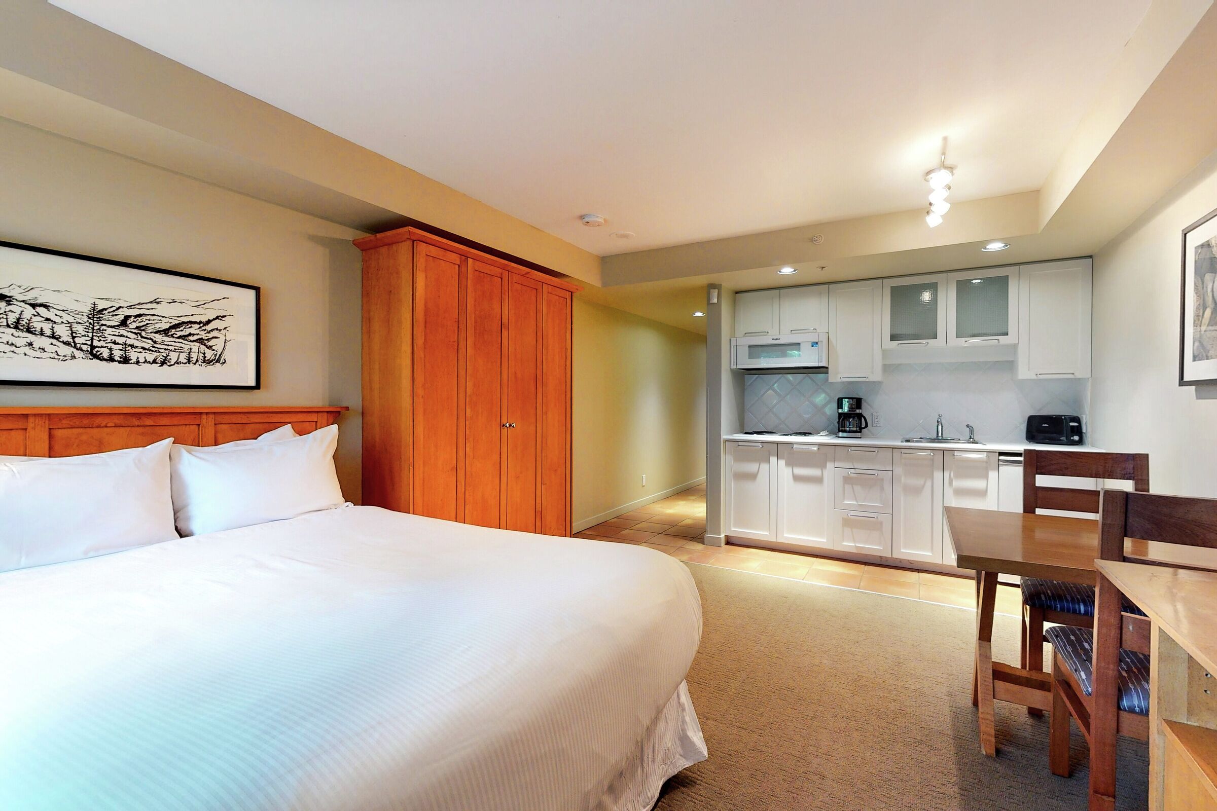 #210 - Studio Sleeping Area