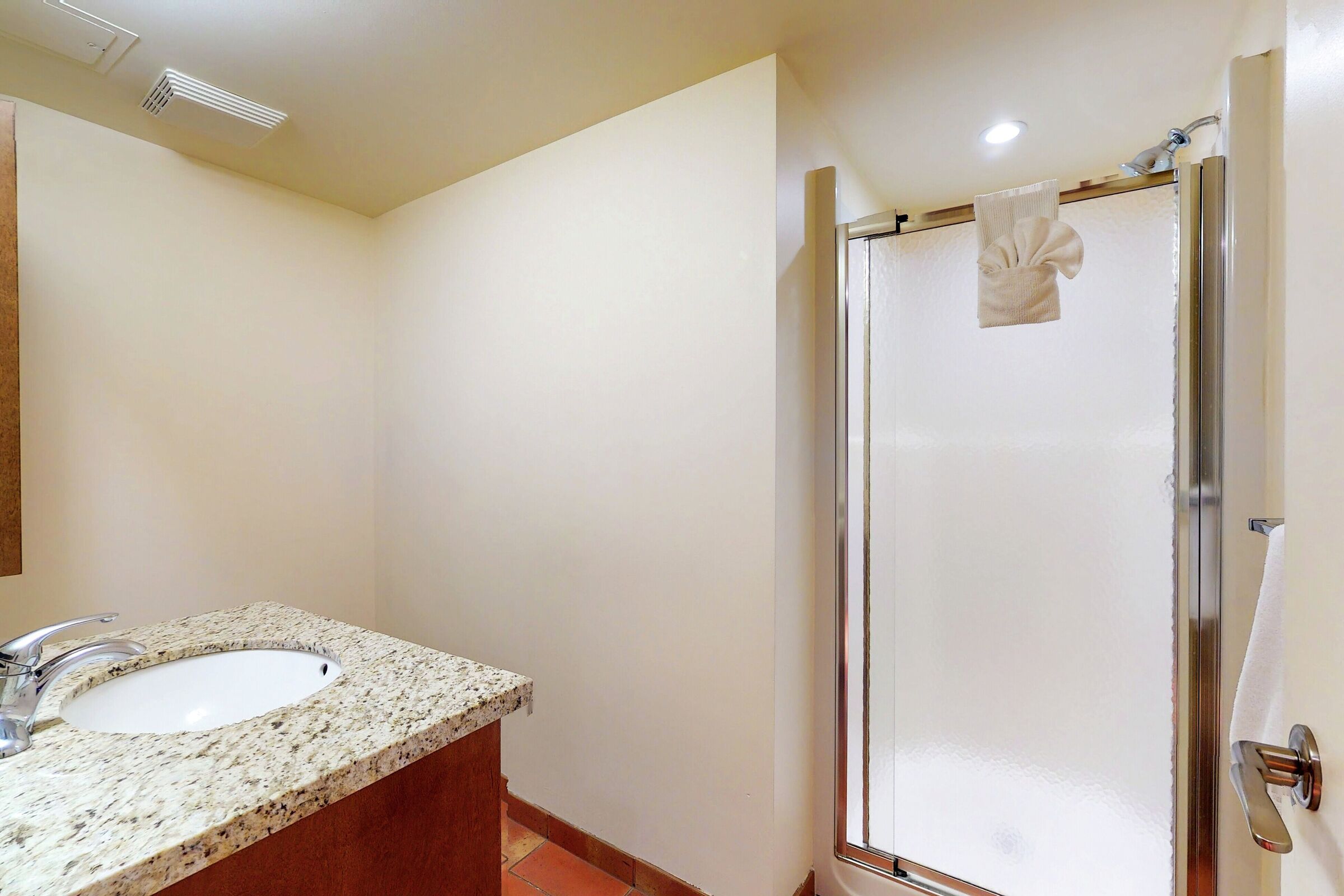 #210 - Studio Bathroom