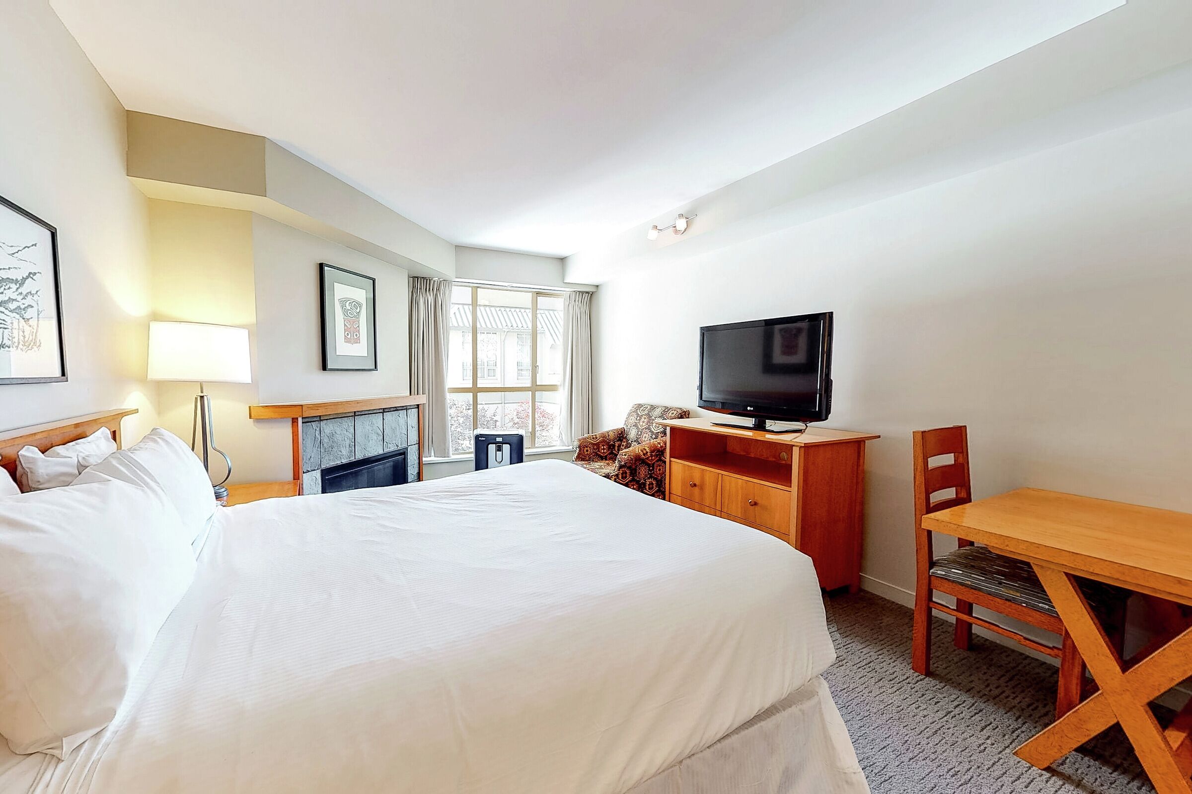 #427 - Studio Sleeping Area
