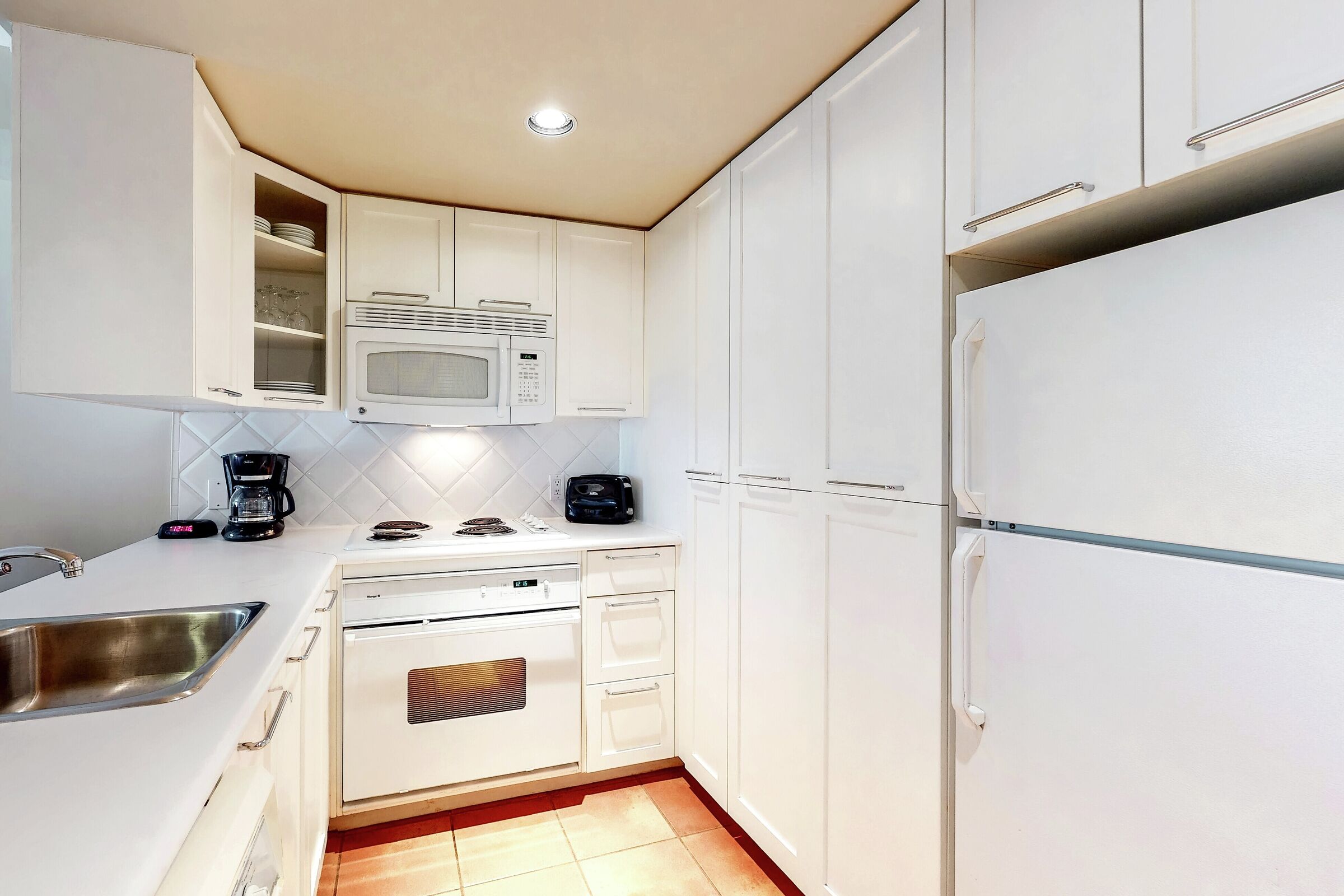 #427 - Studio Kitchen