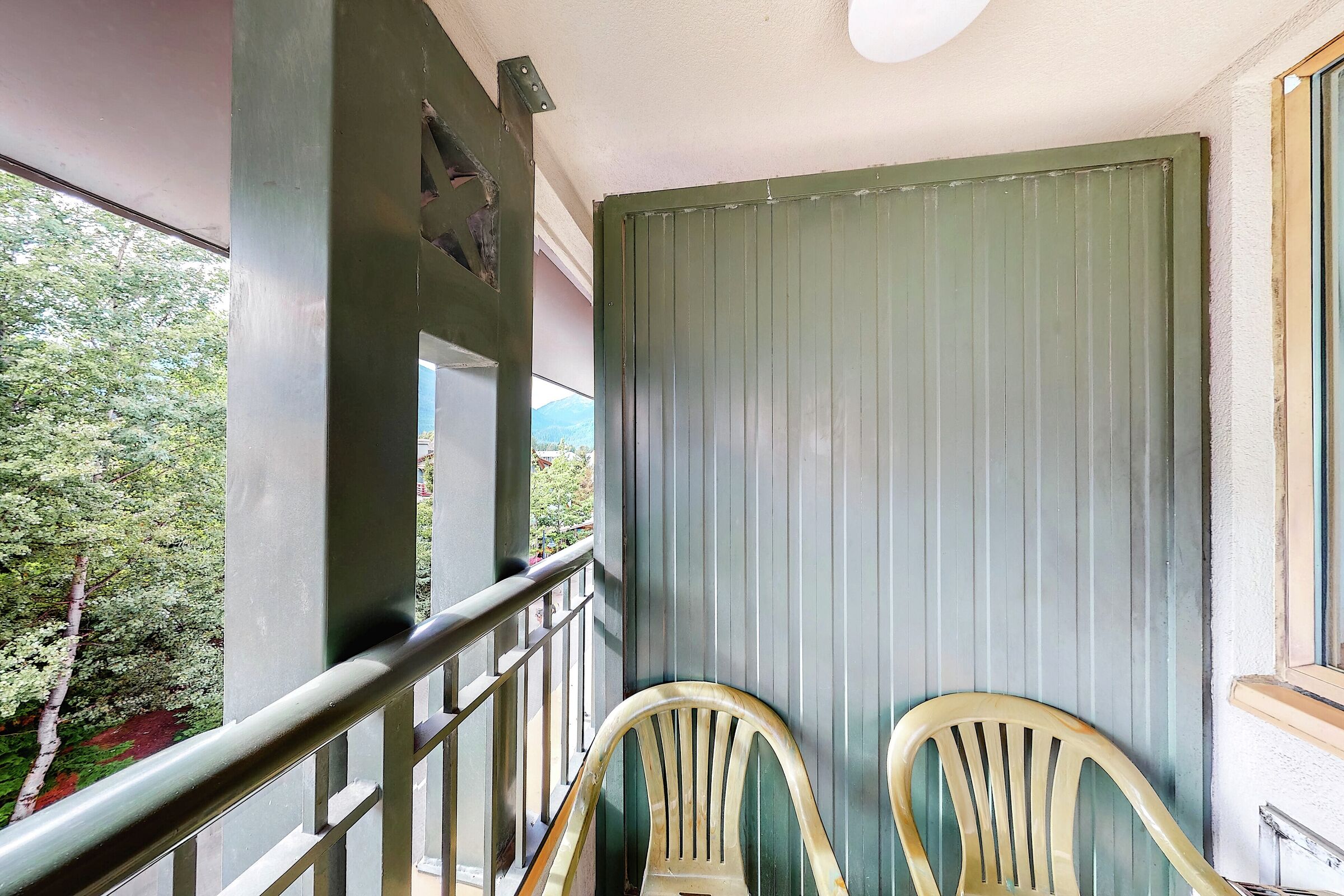 #403 - Studio Balcony