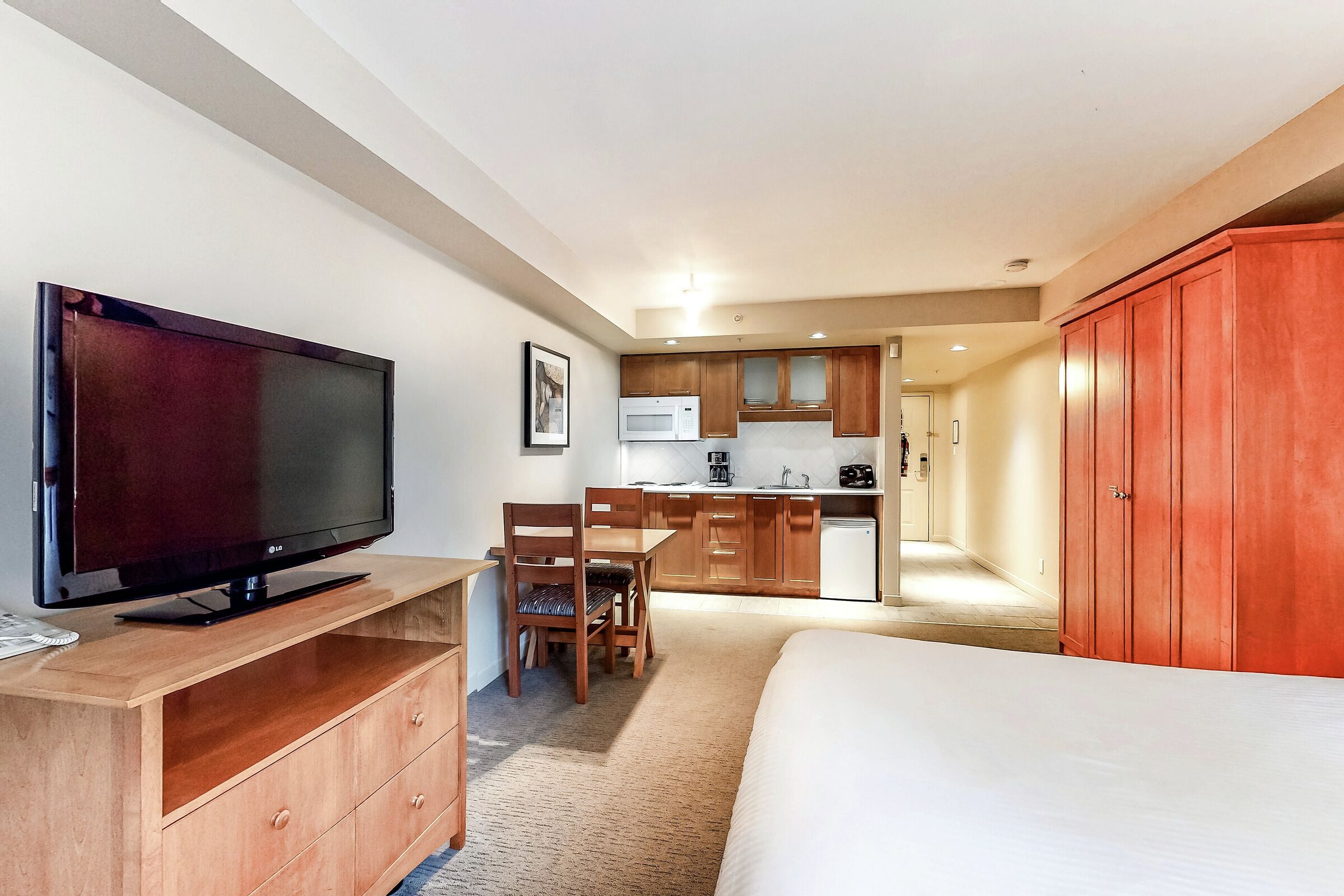 #211 - Studio Sleeping Area