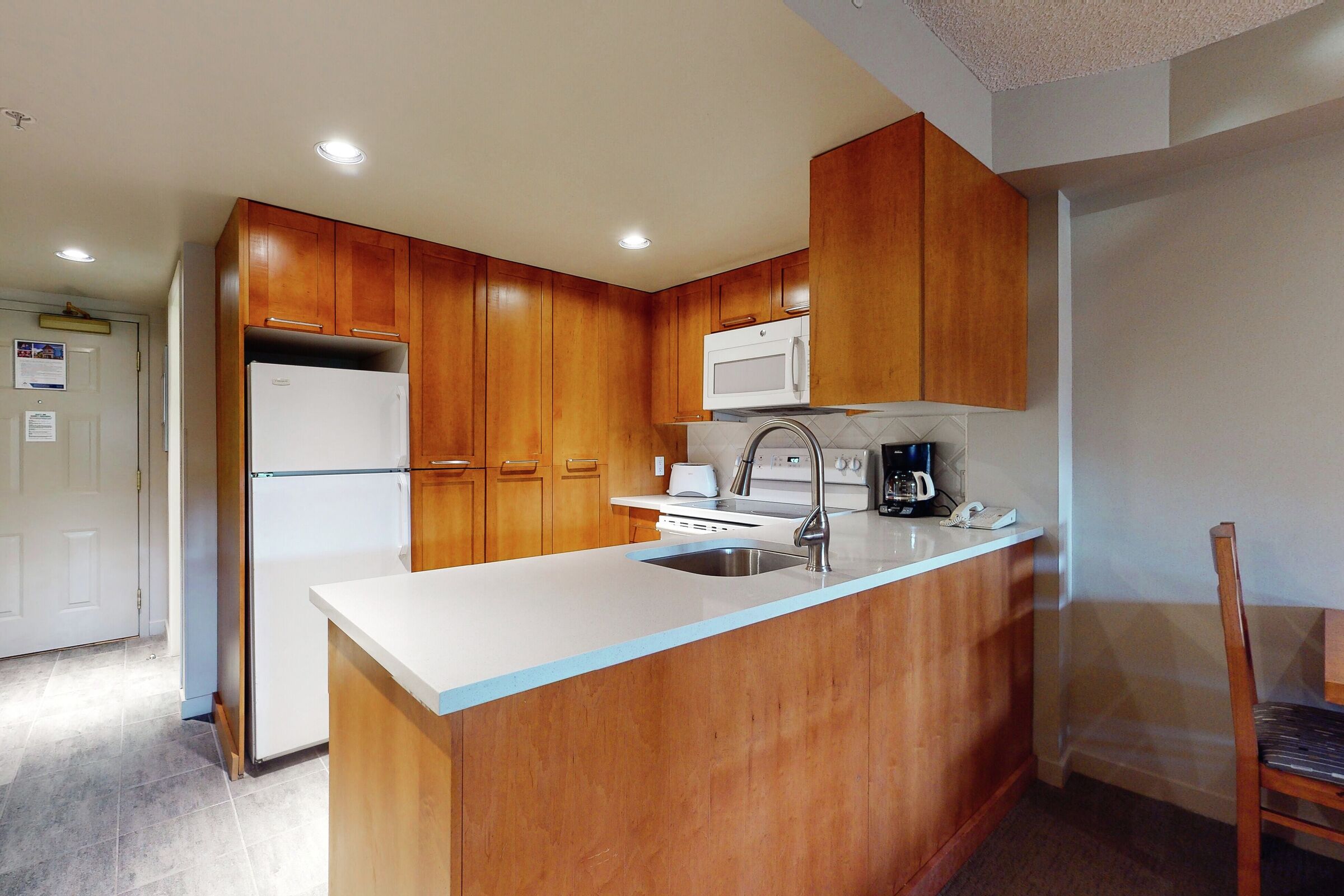 Studio Kitchen