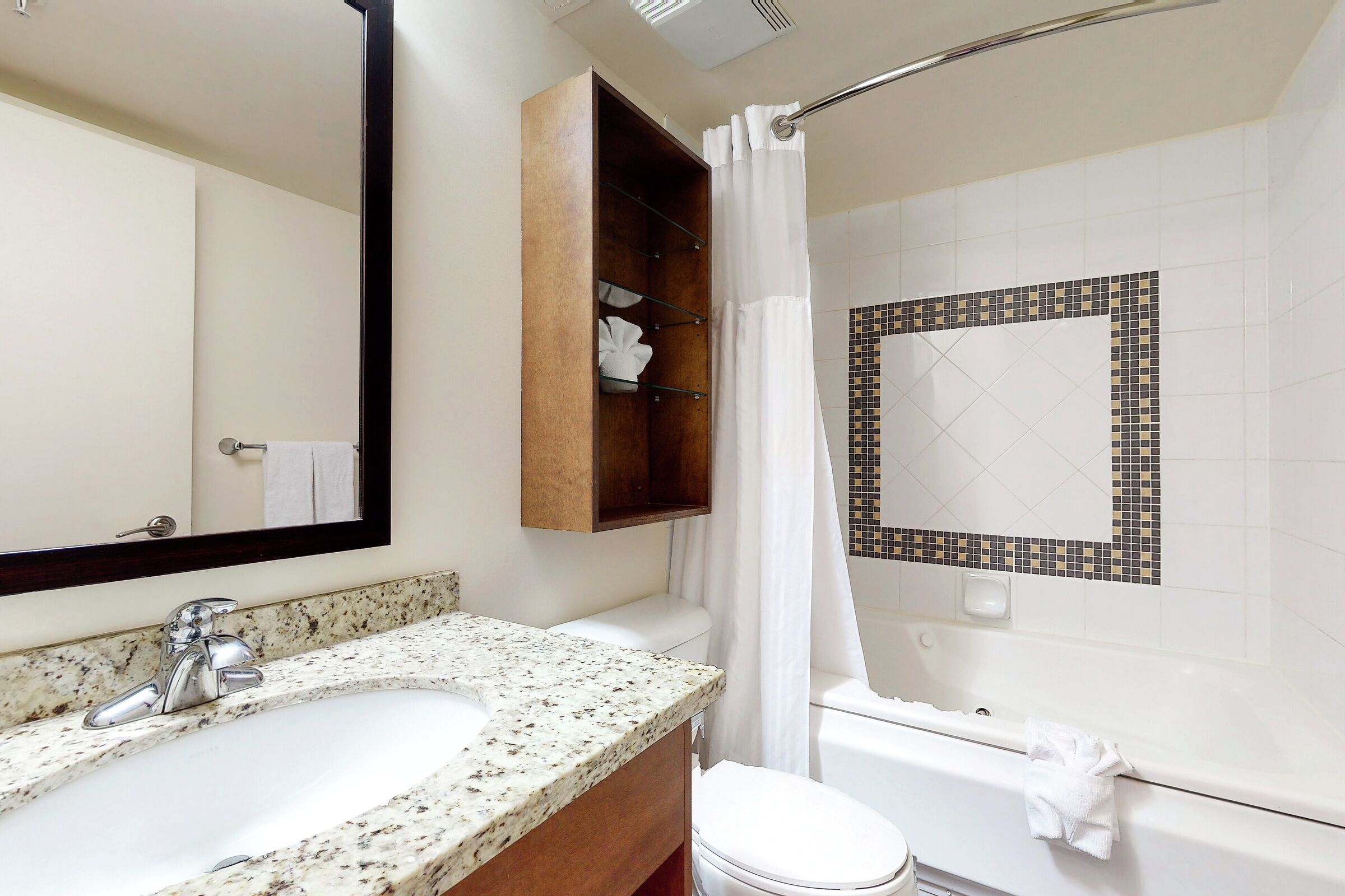 #504 - Studio Bathroom