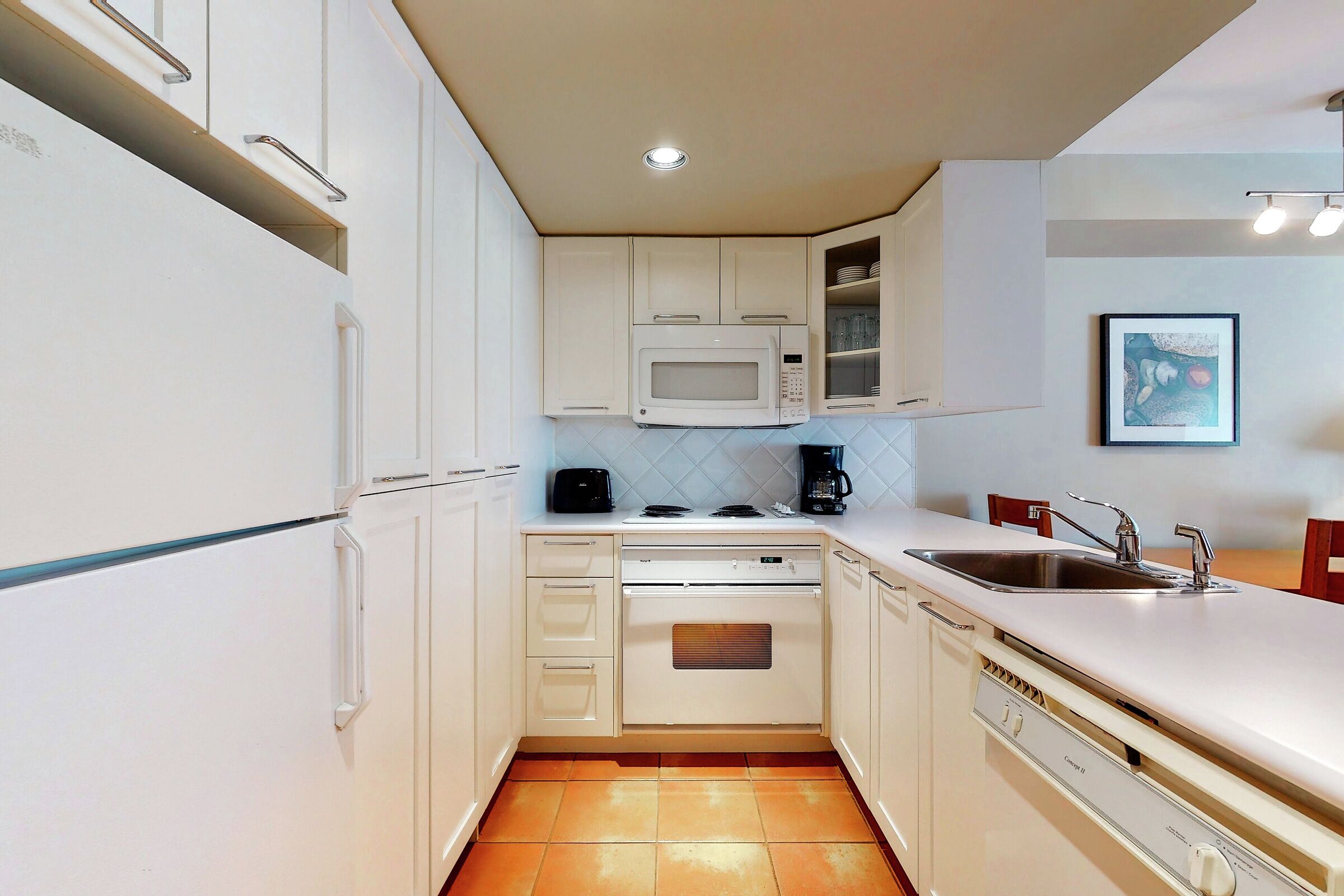 #202 - Studio Kitchen