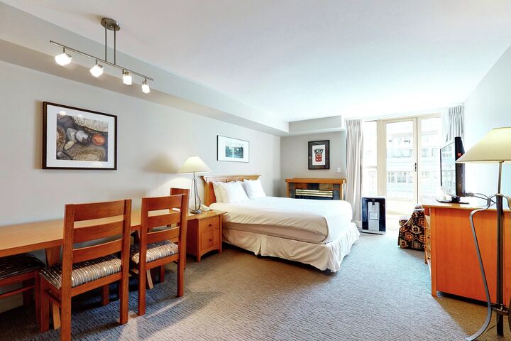 #202 - Studio Sleeping Area