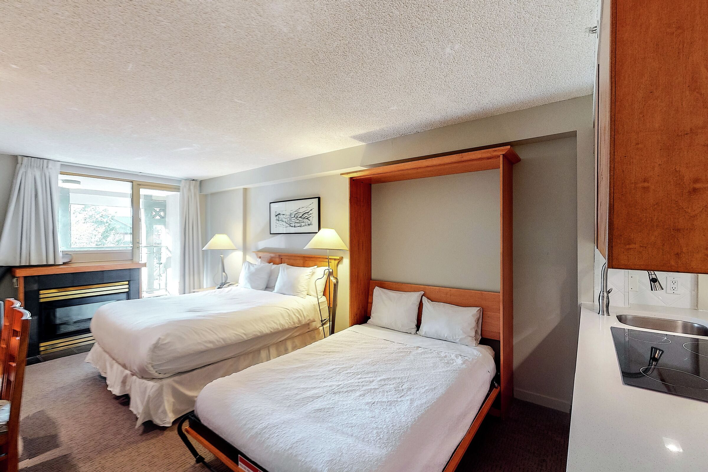 #406 - Studio Sleeping Area