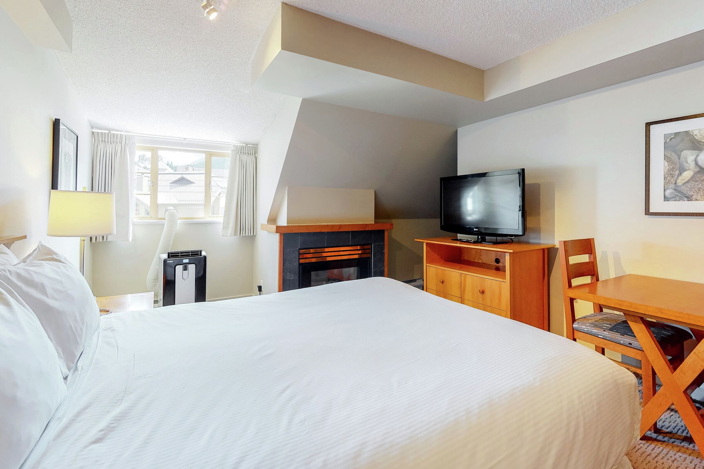 #502 - Studio Sleeping Area