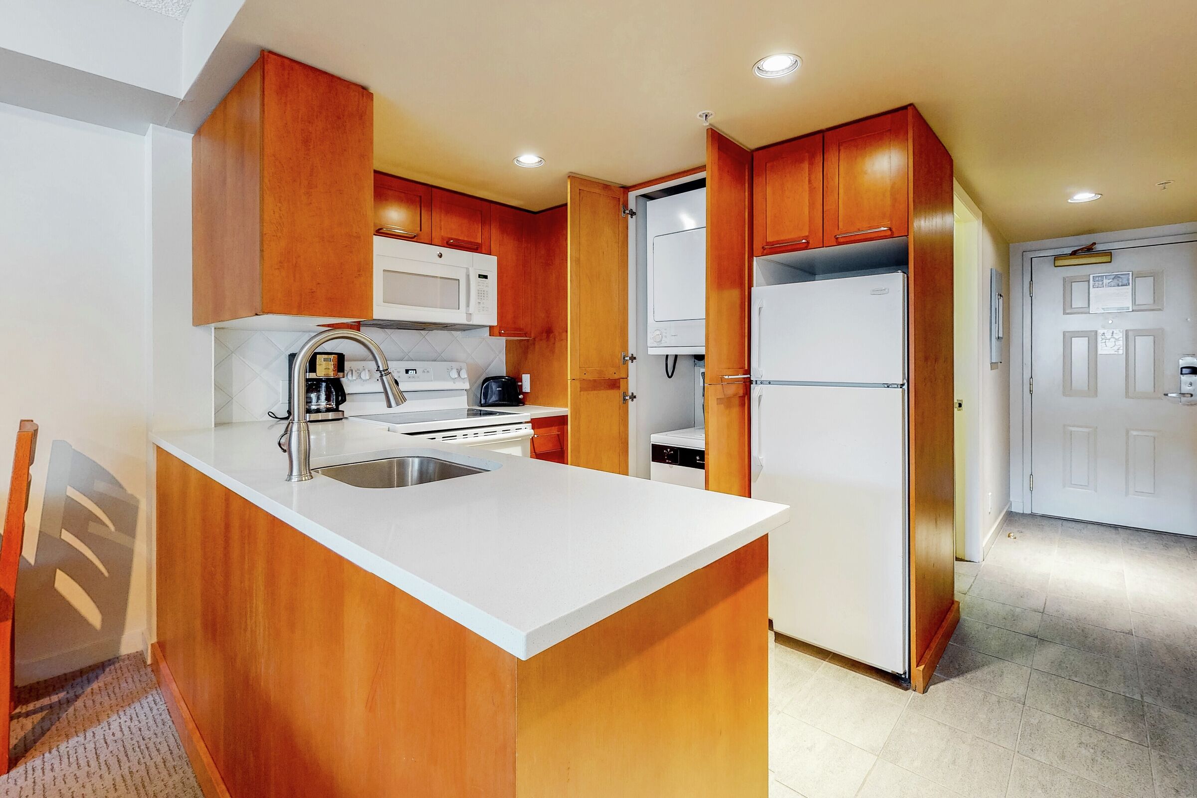 #502 - Studio Kitchen