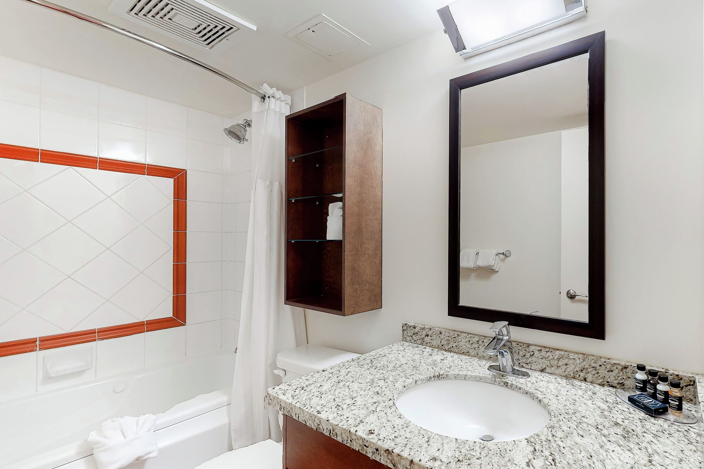 #212 - Studio Bathroom