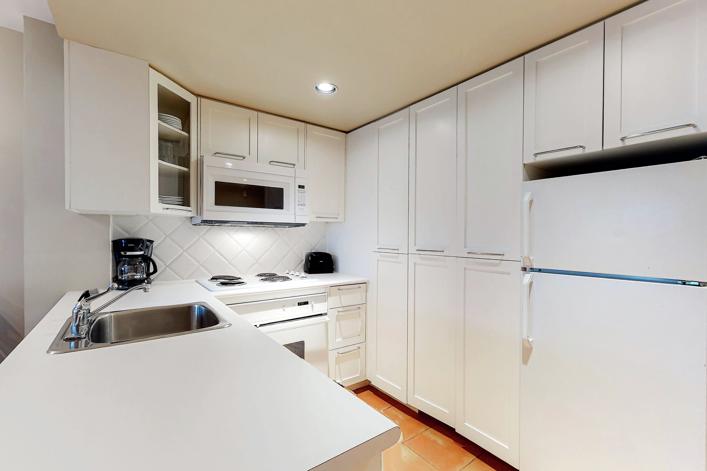 #312 - Studio Kitchen