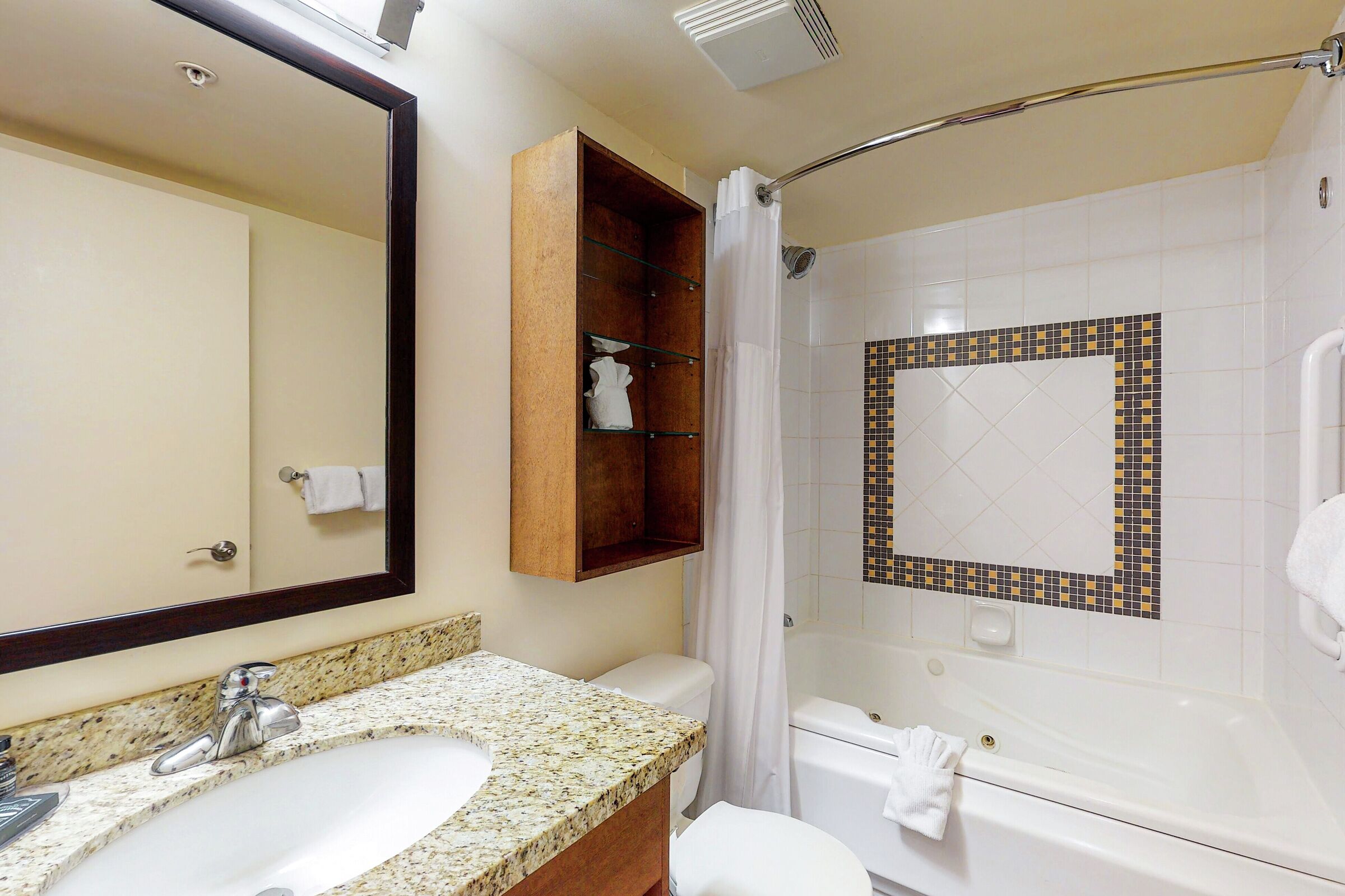 #309 - Studio Bathroom