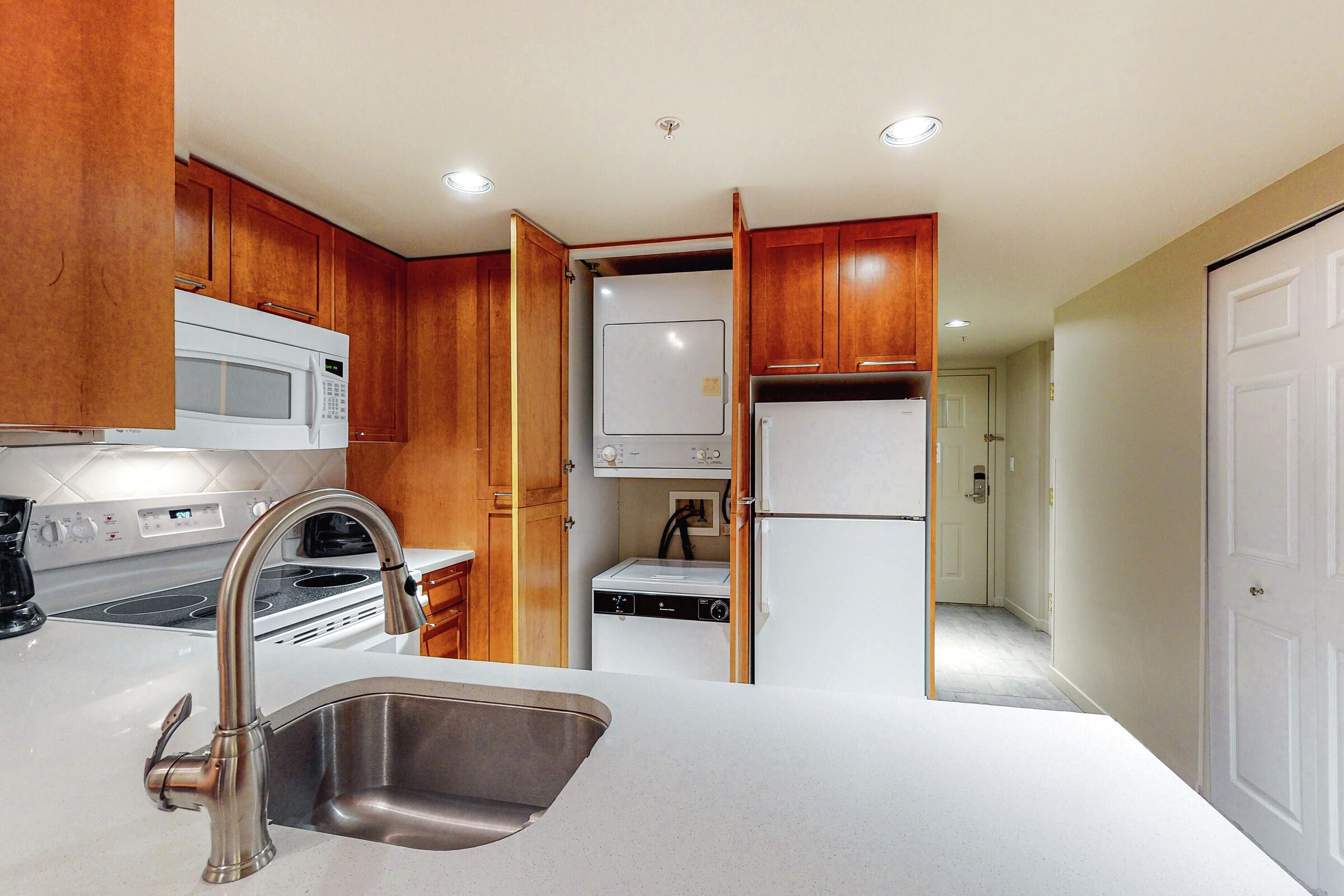 #309 - Studio Kitchen