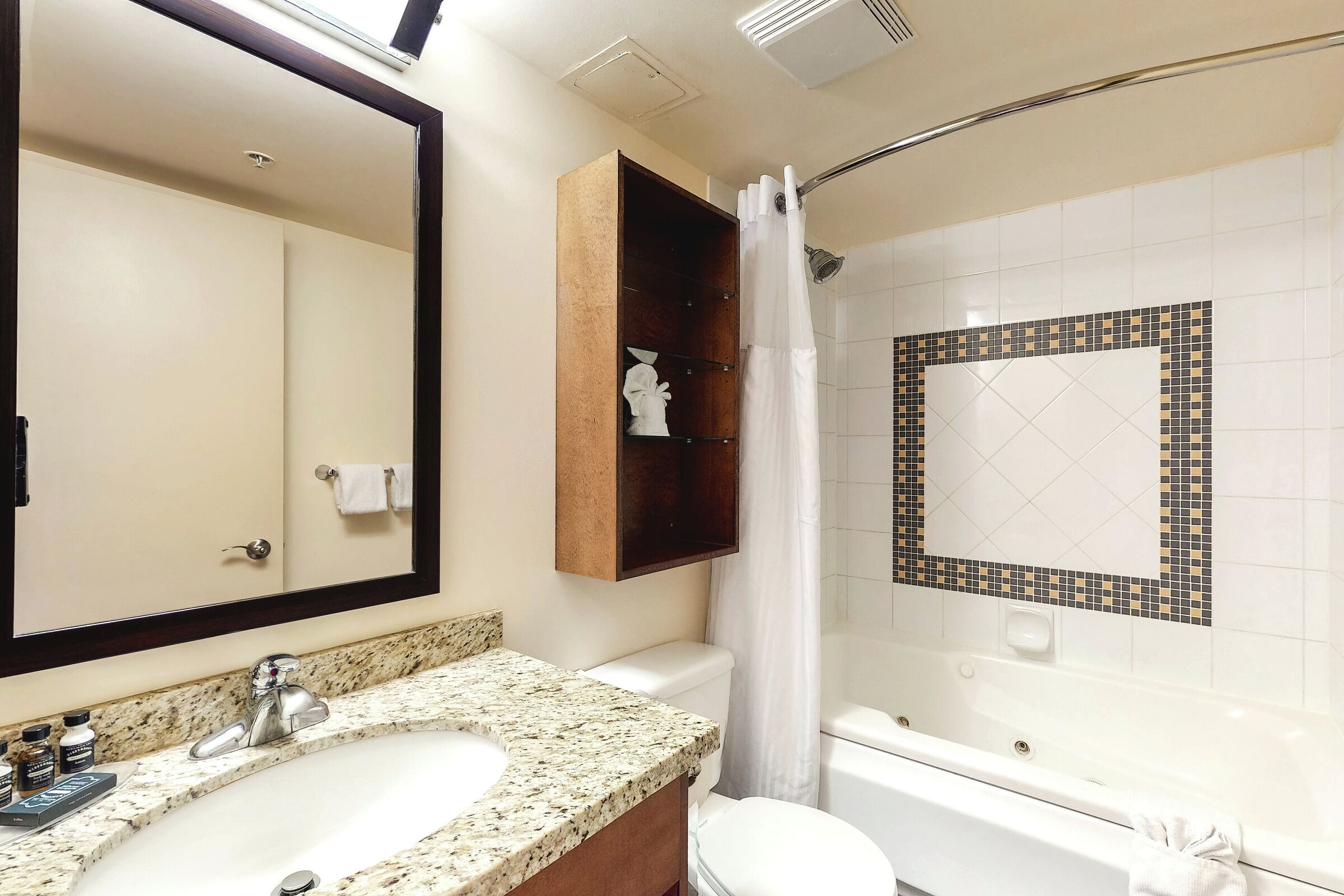 #409 - Studio Bathroom