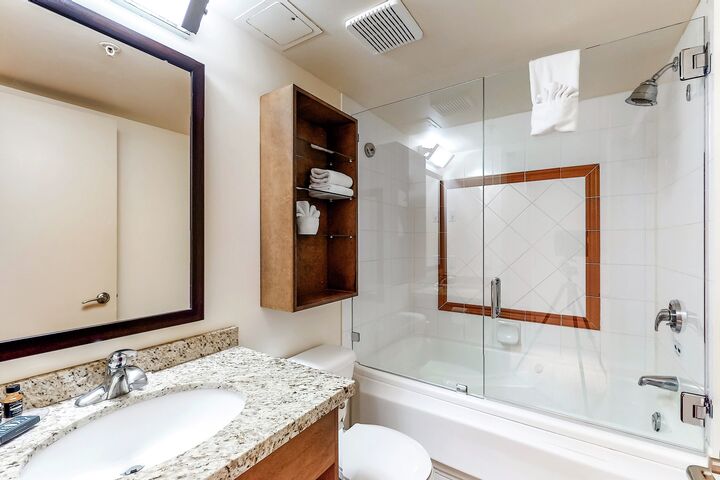 #204 - Studio Bathroom