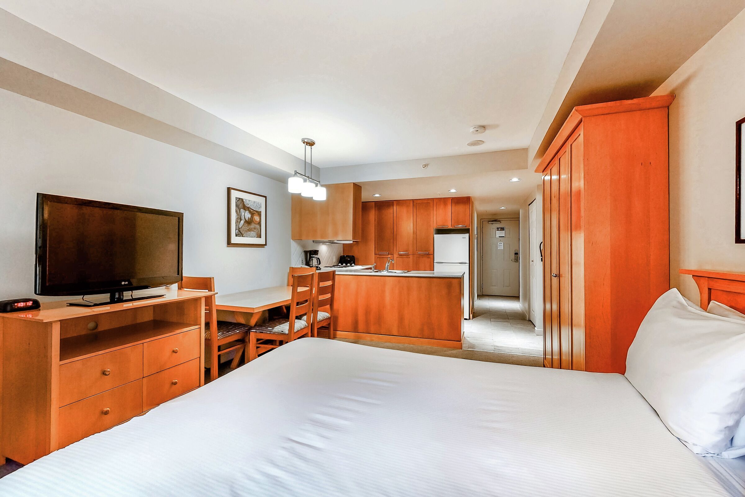 #209 - Studio Sleeping Area