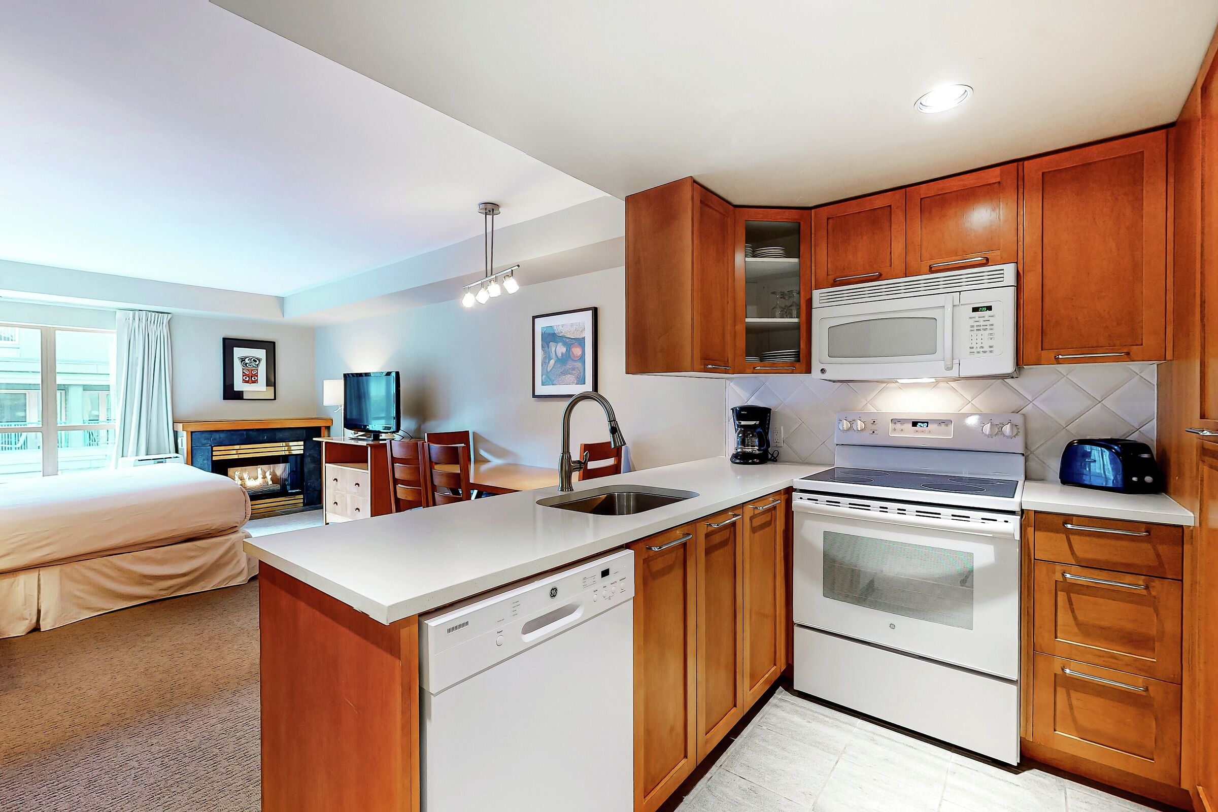 #303 - Studio Kitchen