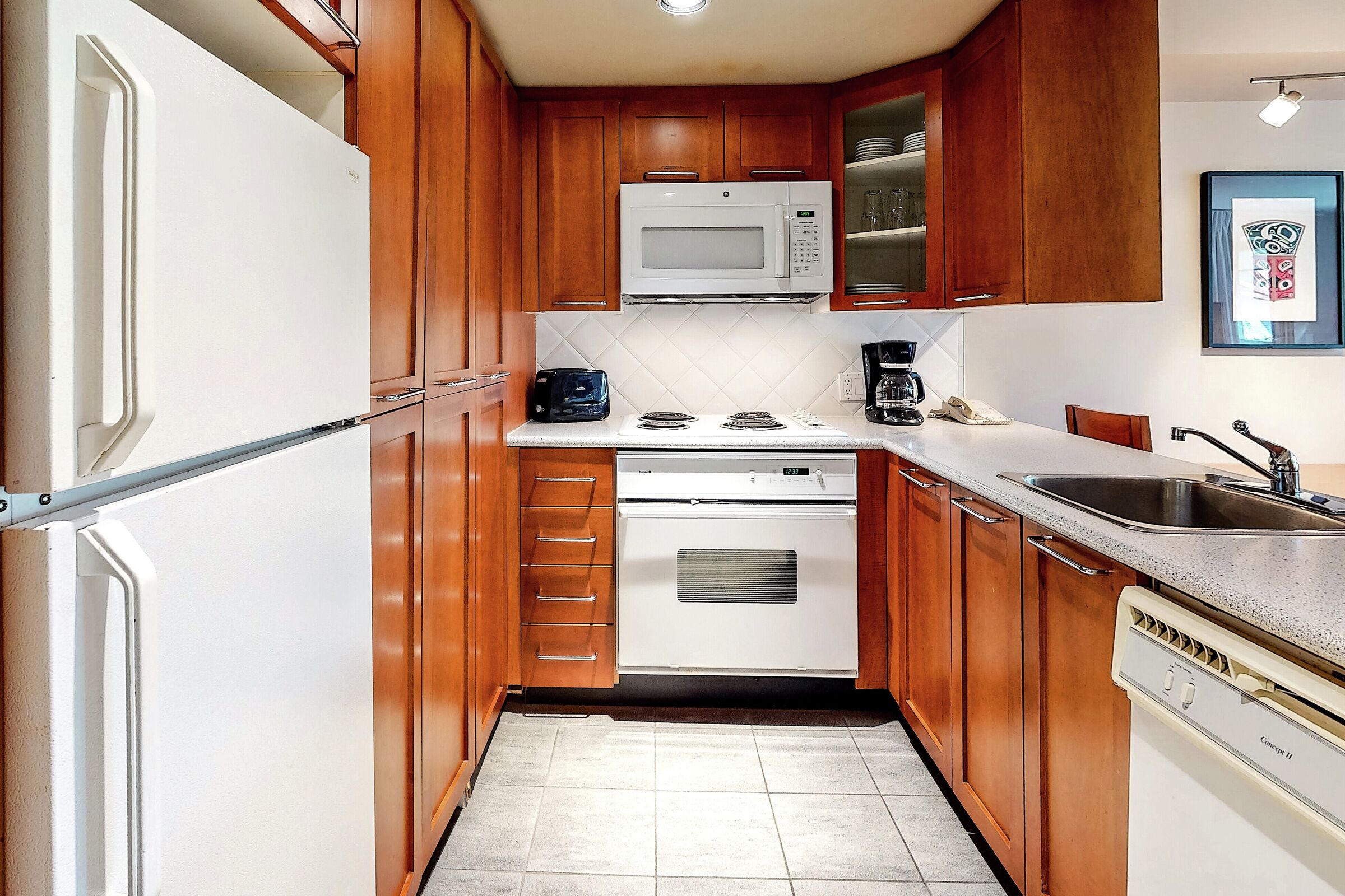 #405 - Studio Kitchen