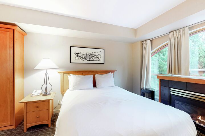 #3305 - Studio Sleeping Area