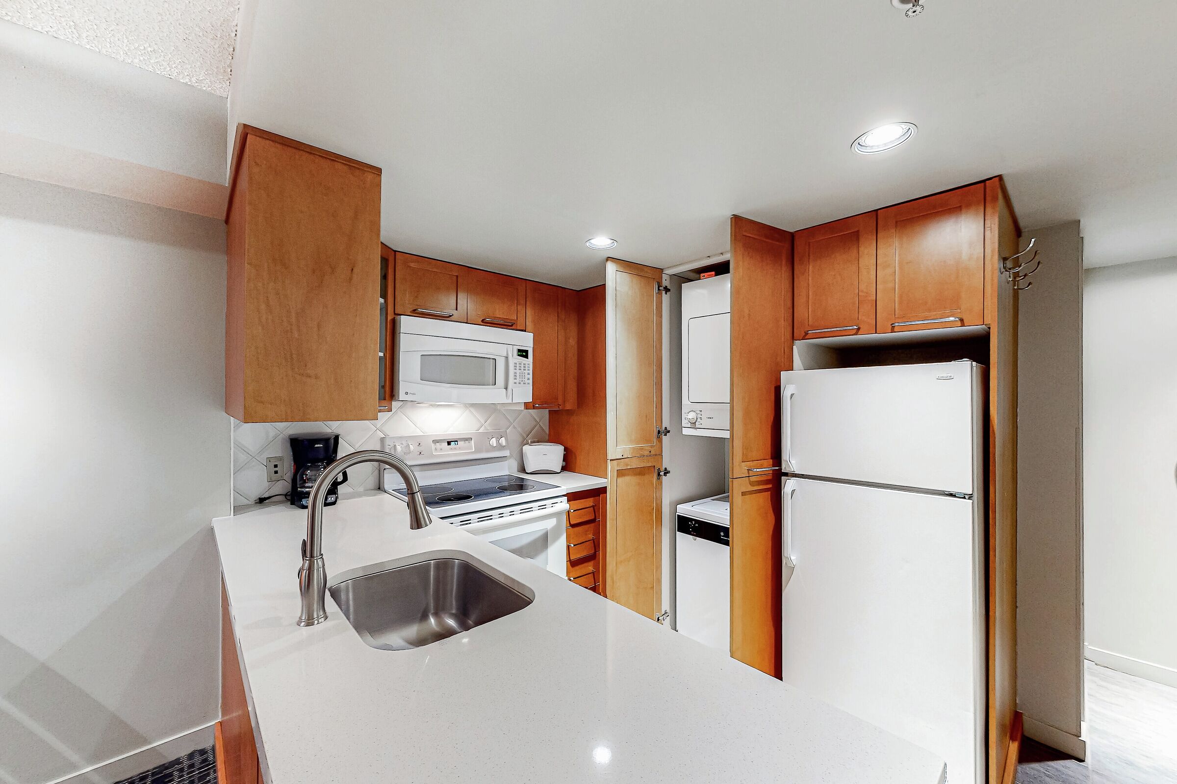 #3301 - Studio Kitchen