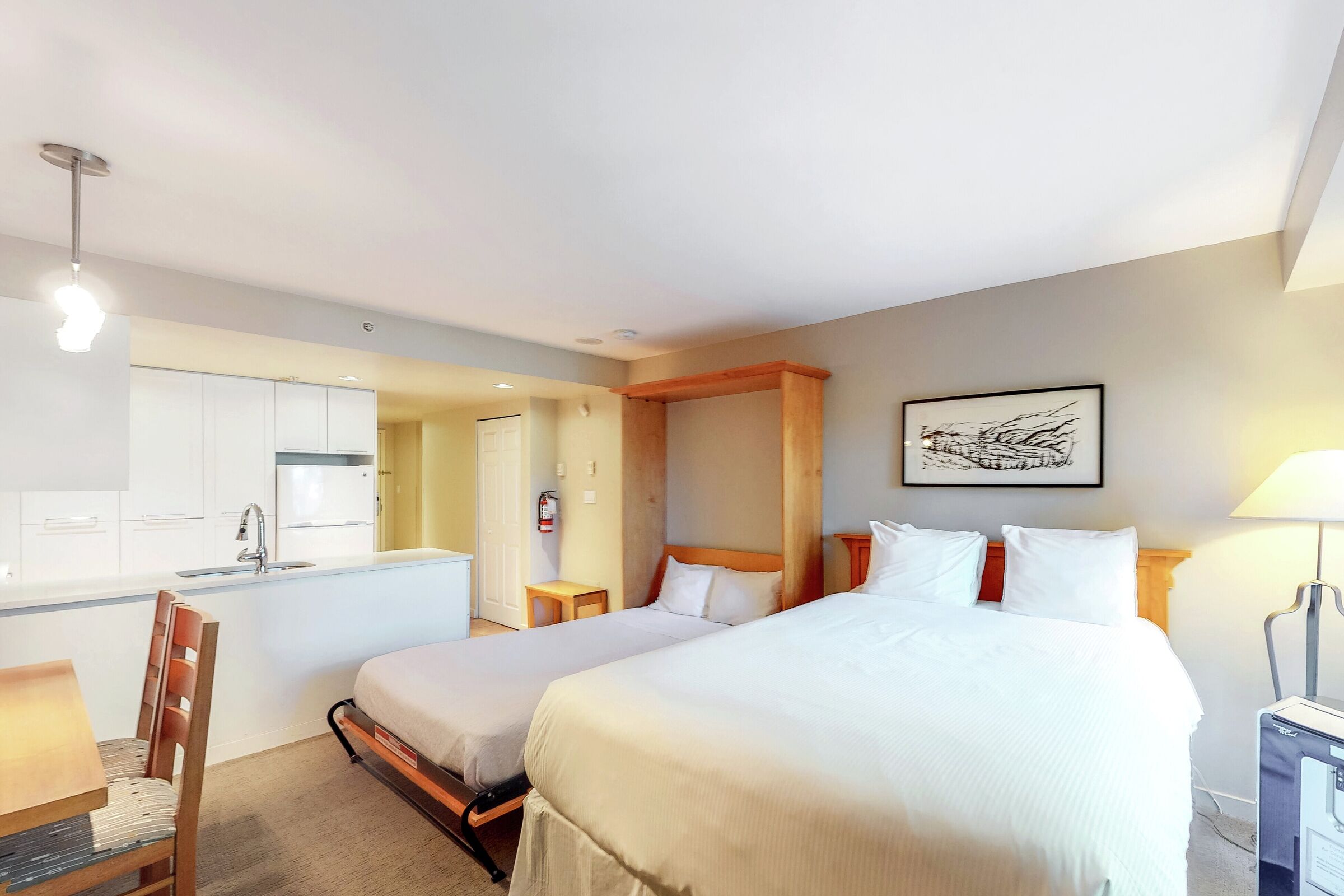 #422 - Studio Sleeping Area