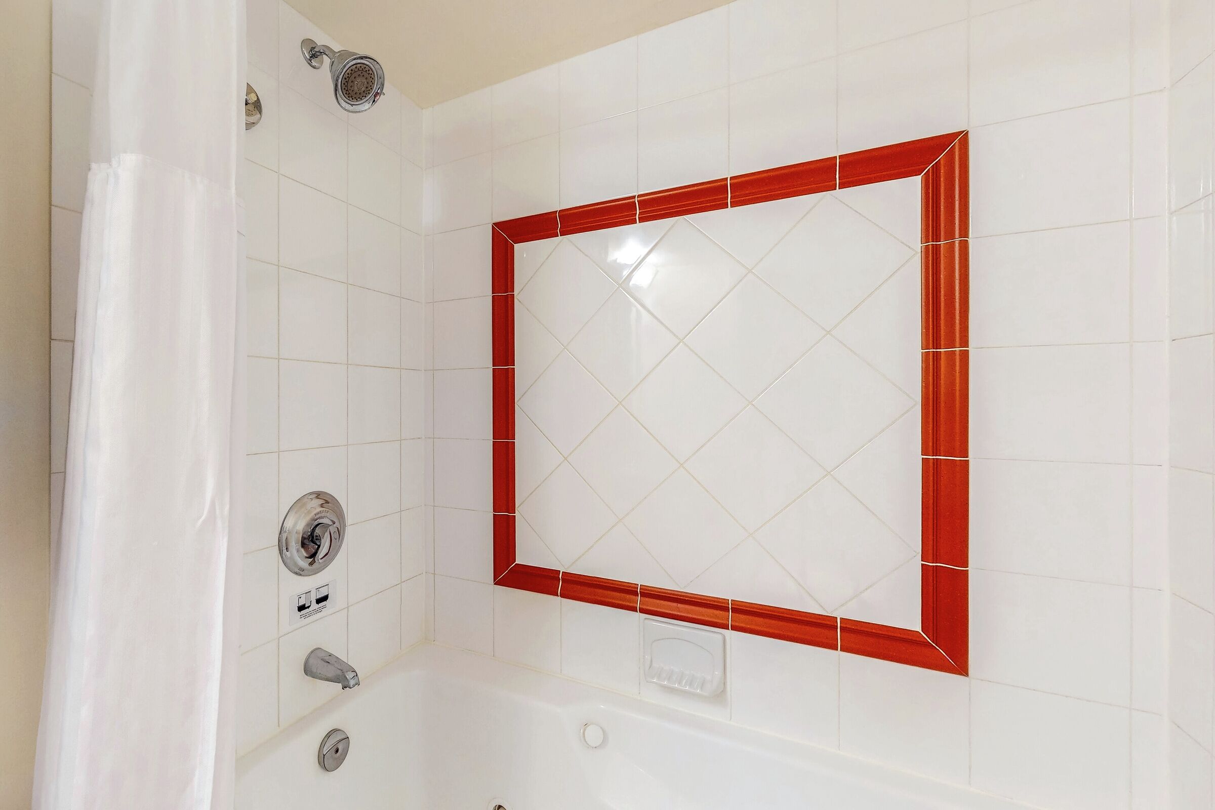 #422 - Studio Bathroom