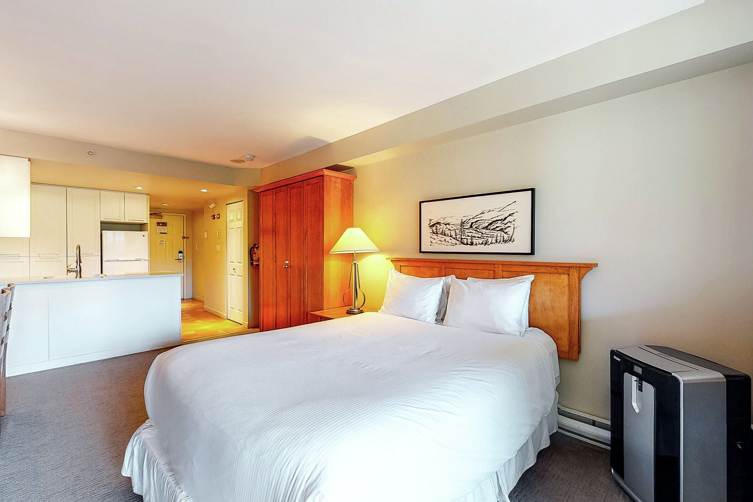#408 - Studio Sleeping Area