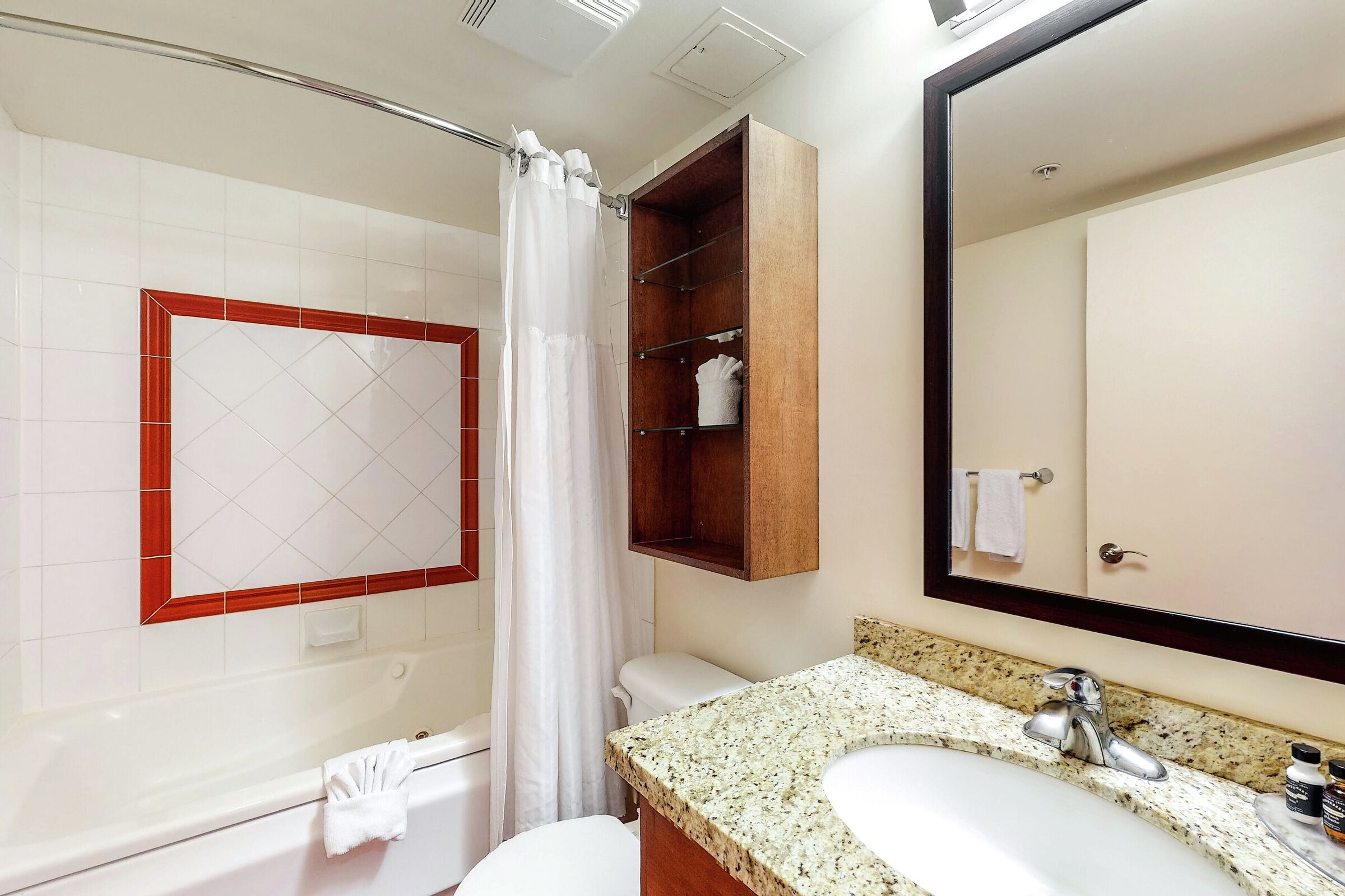 #408 - Studio Bathroom