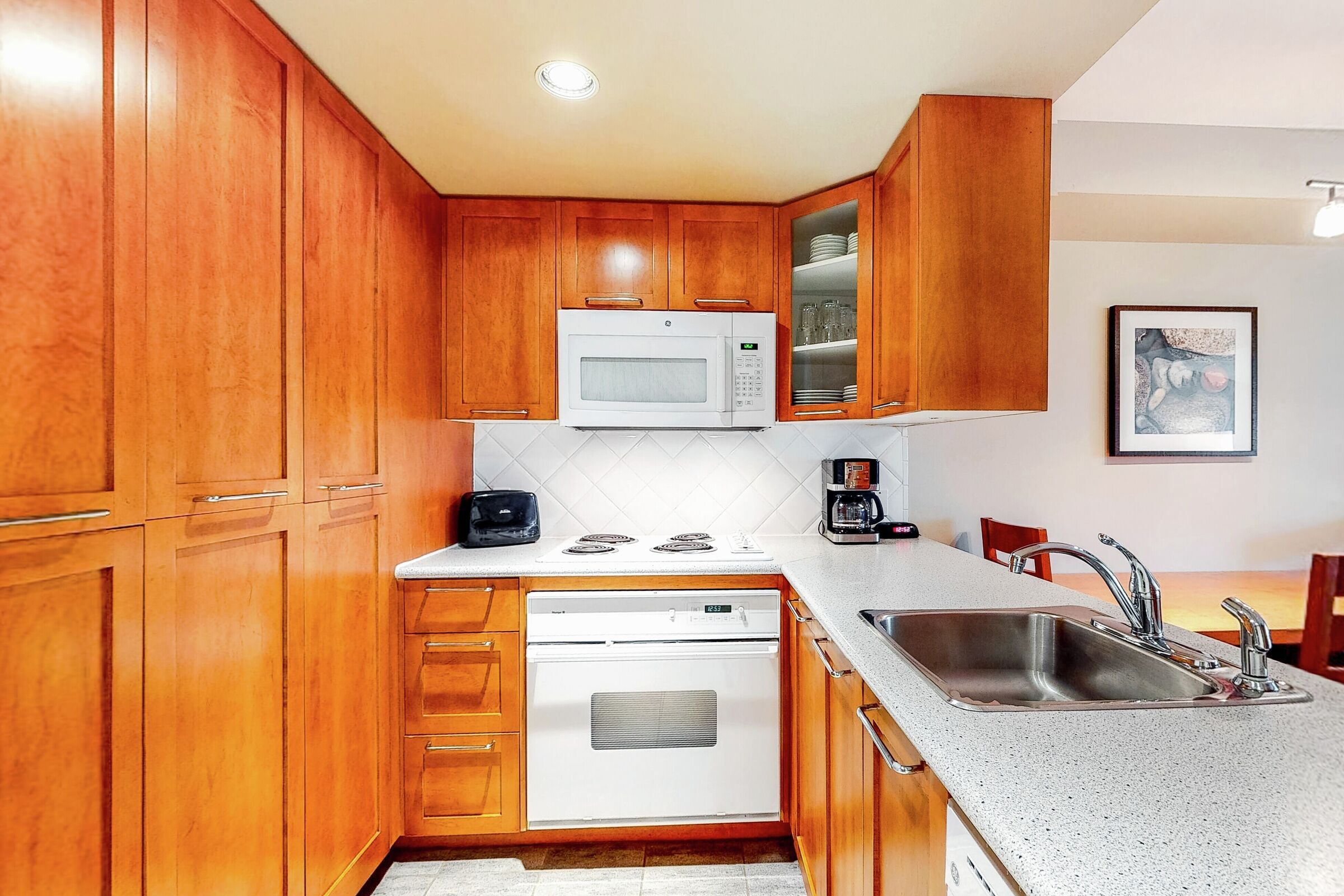 #513 - Studio Kitchen