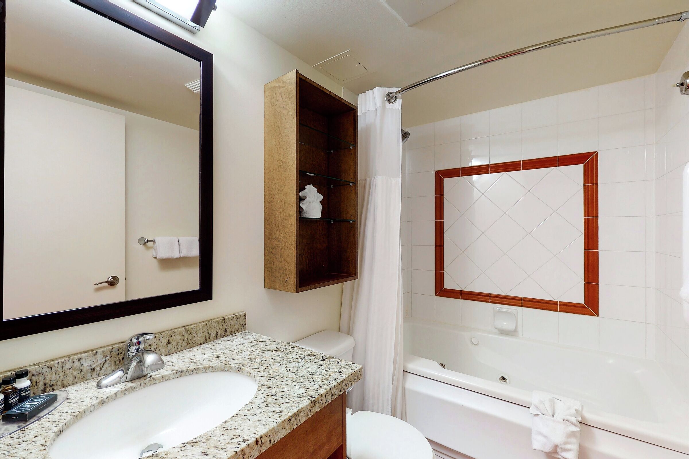 #609 - Studio Bathroom