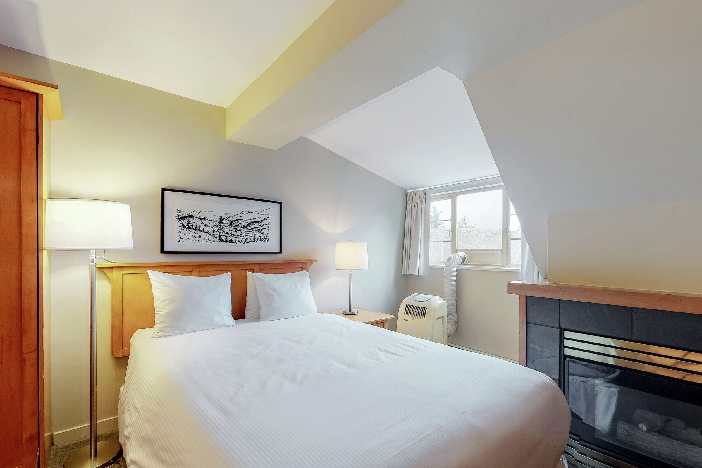 #514 - Studio Sleeping Area