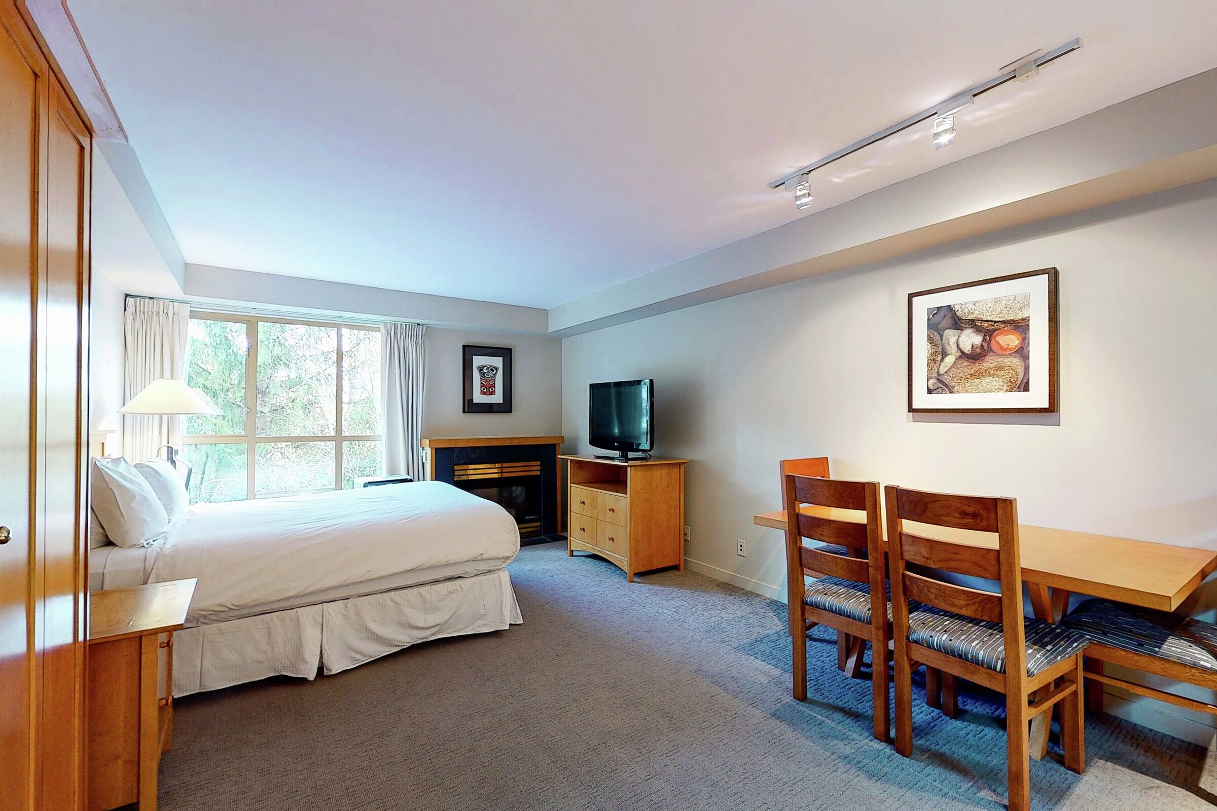 #424 - Studio Sleeping Area