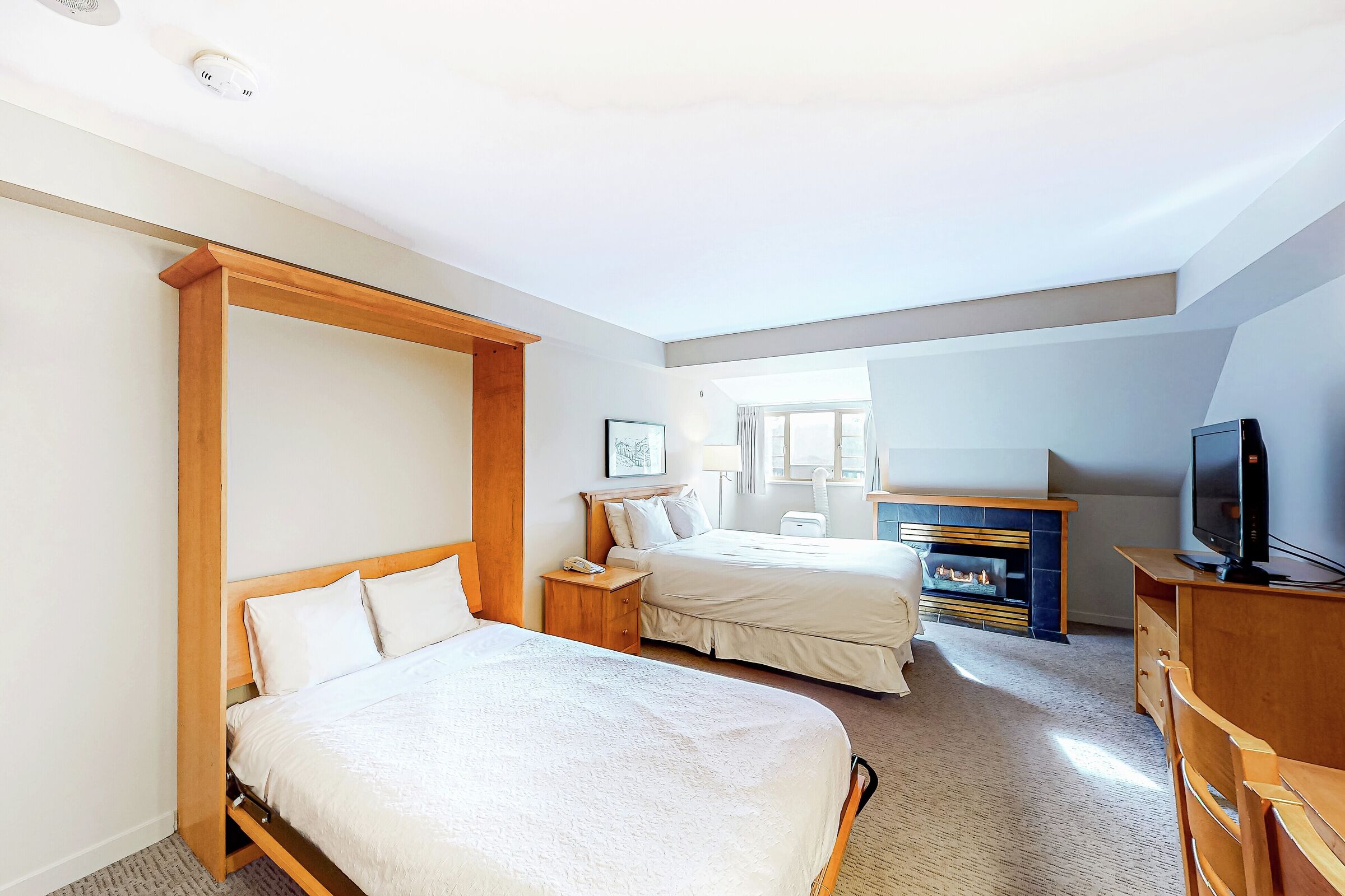#509 - Studio Sleeping Area