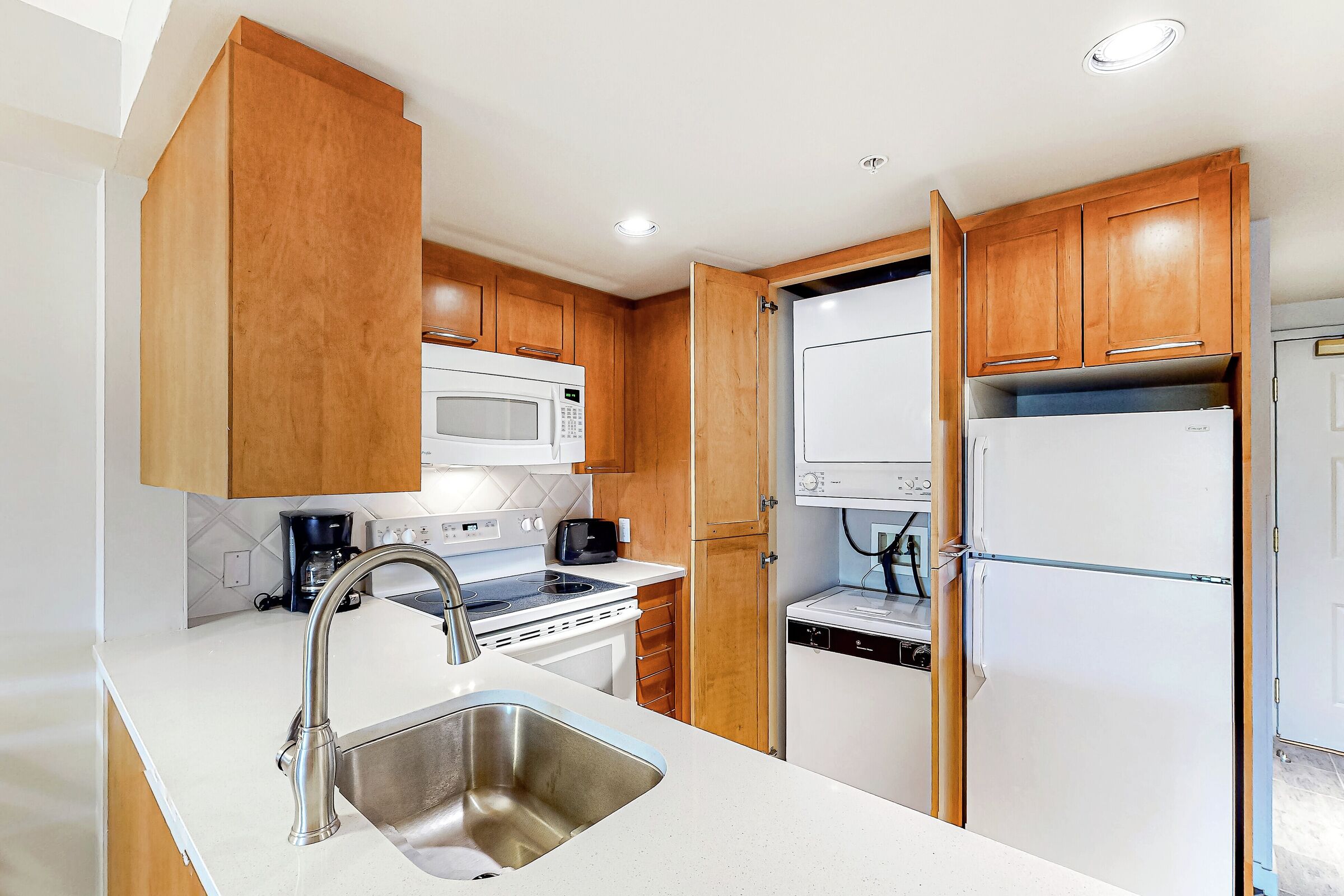 #509 - Studio Kitchen