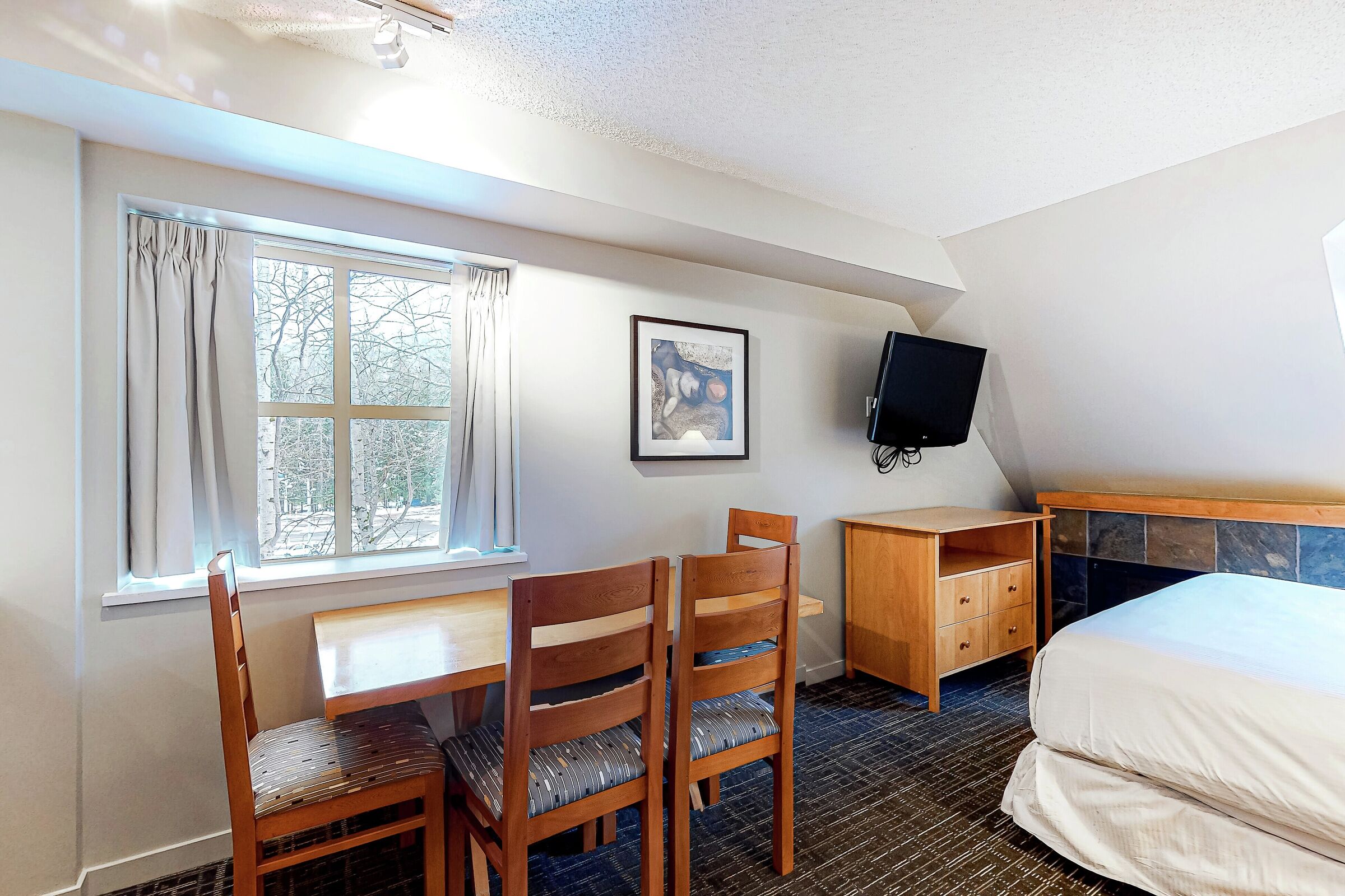 #4408 - Studio Sleeping Area