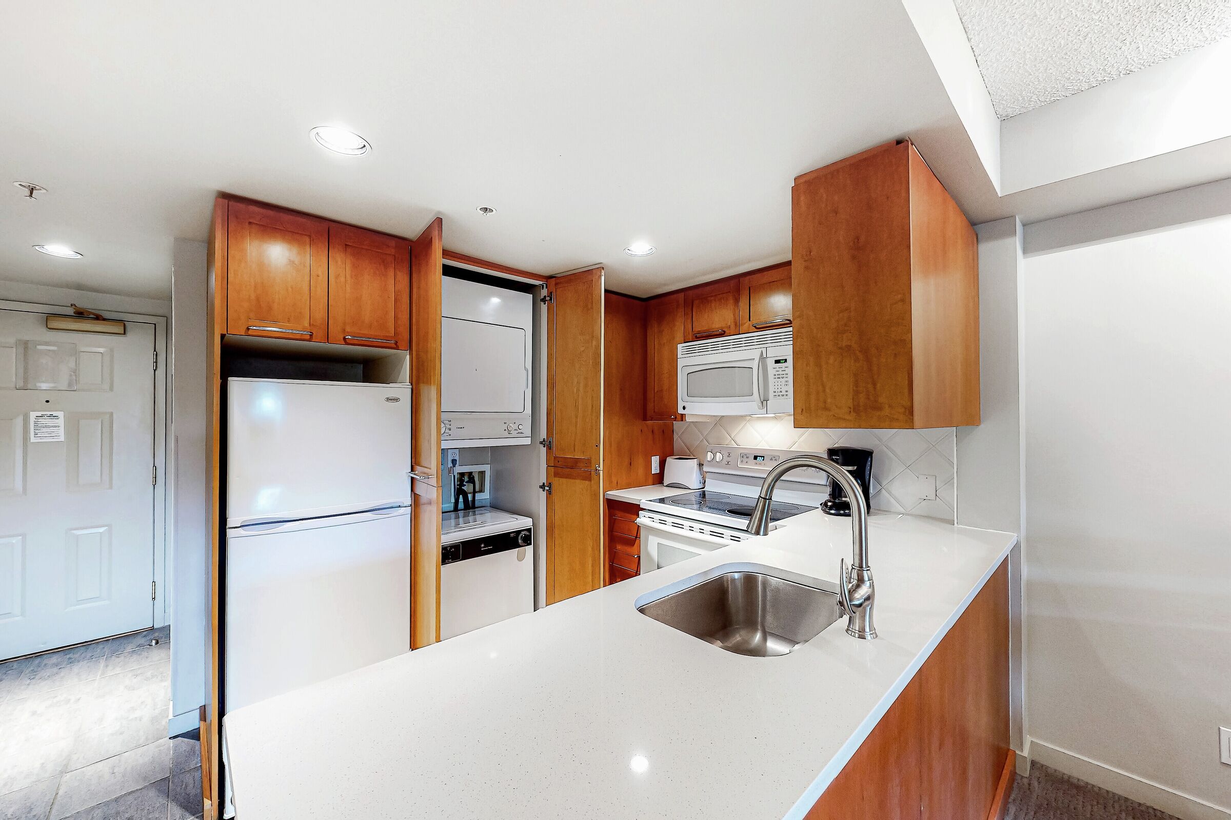 #510 - Studio Kitchen