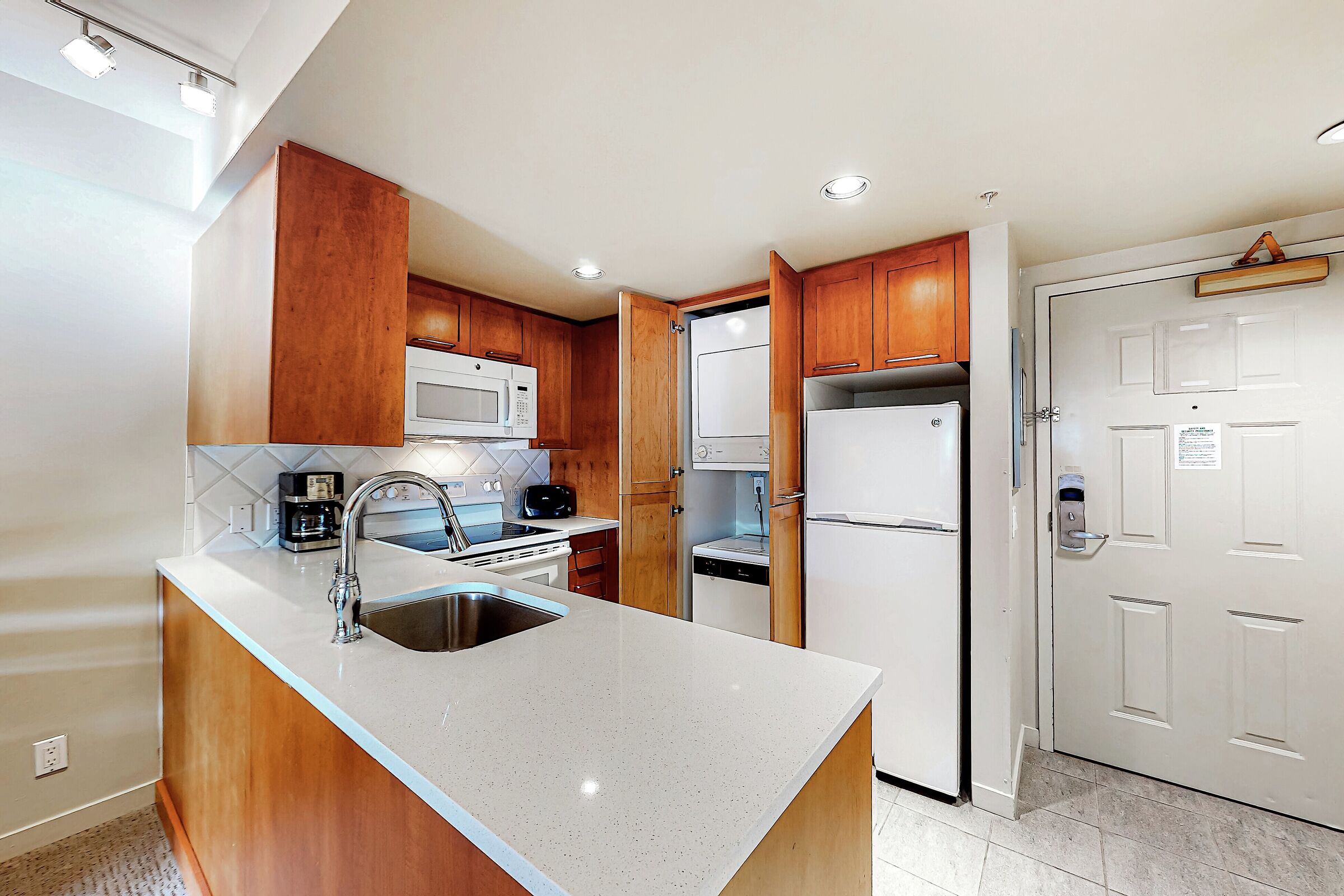 #503 - Kitchen