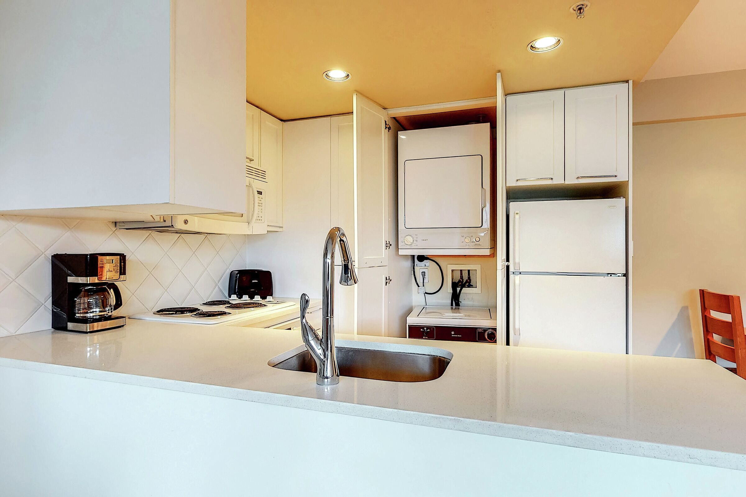 #517 - Kitchen