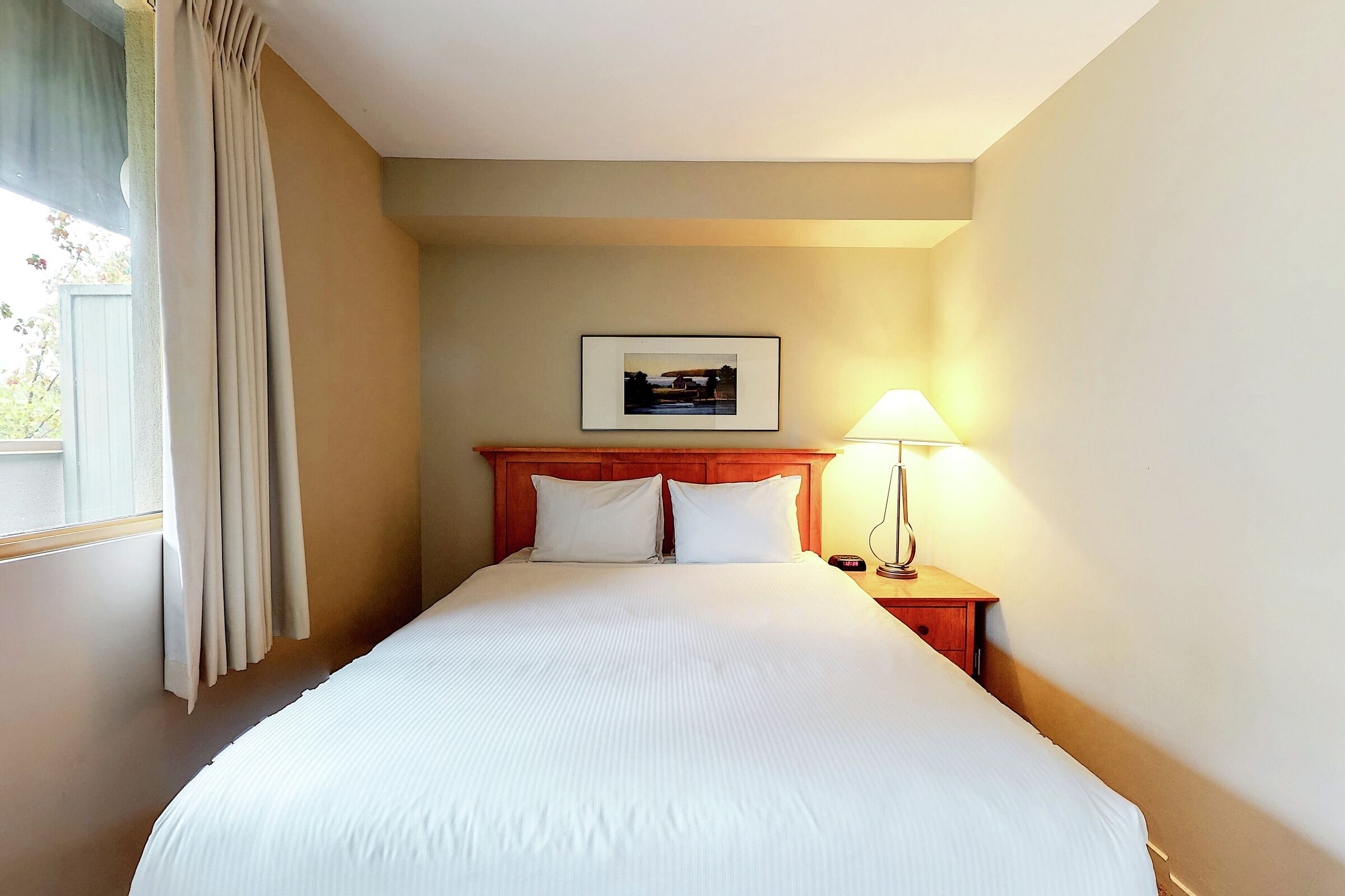 #517 - Bedroom