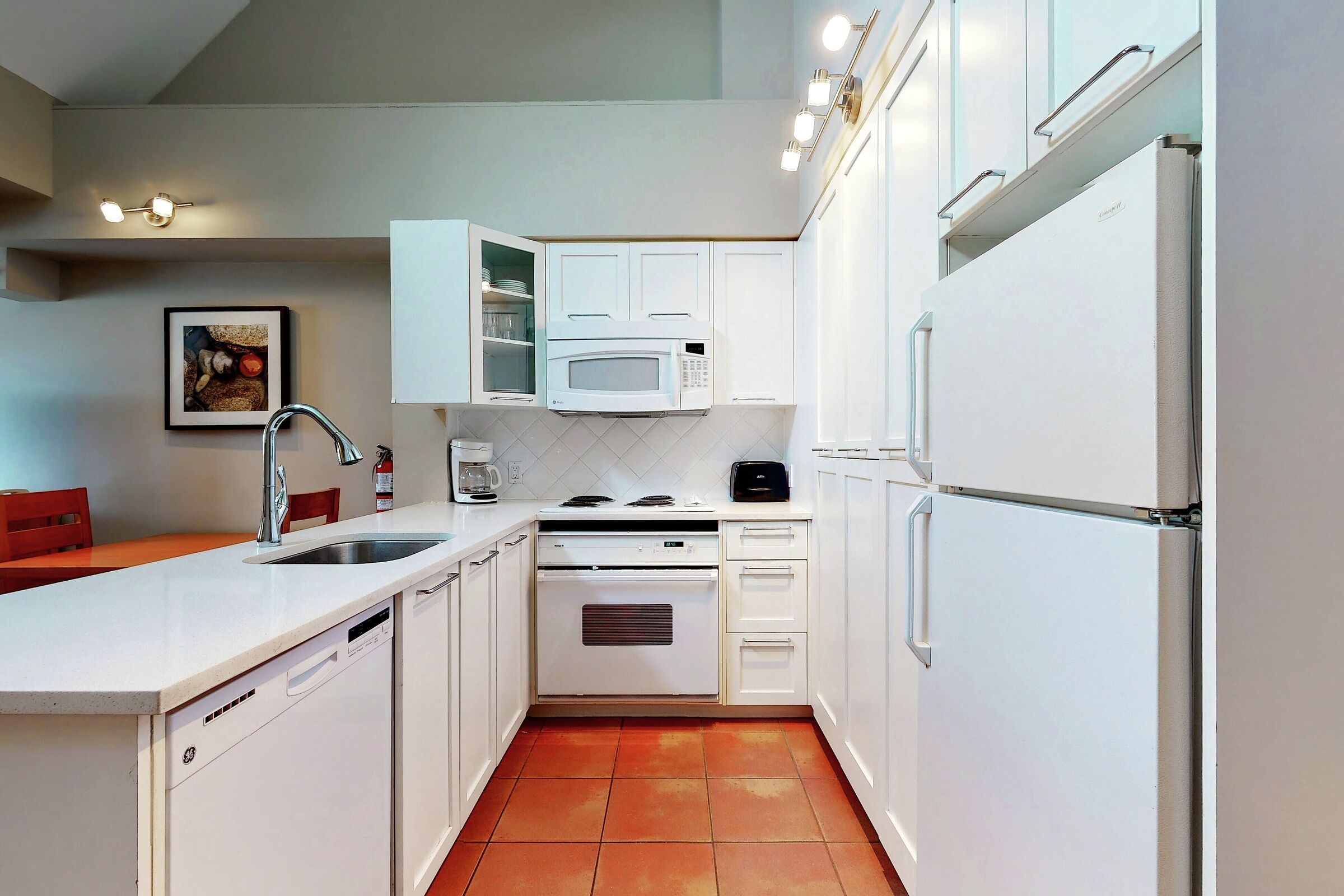 #613 - Studio Kitchen