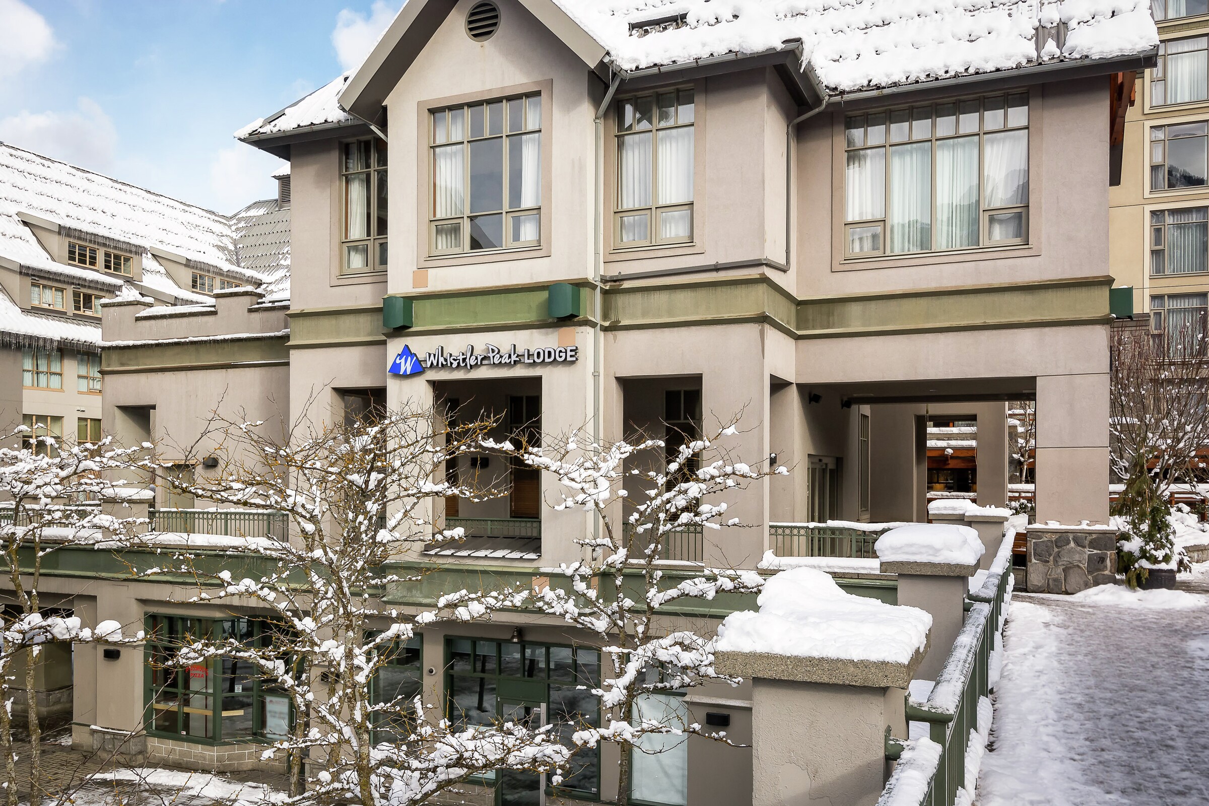 Whistler Peak Lodge