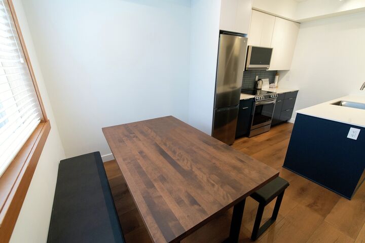 #206 - Dining Area & Kitchen