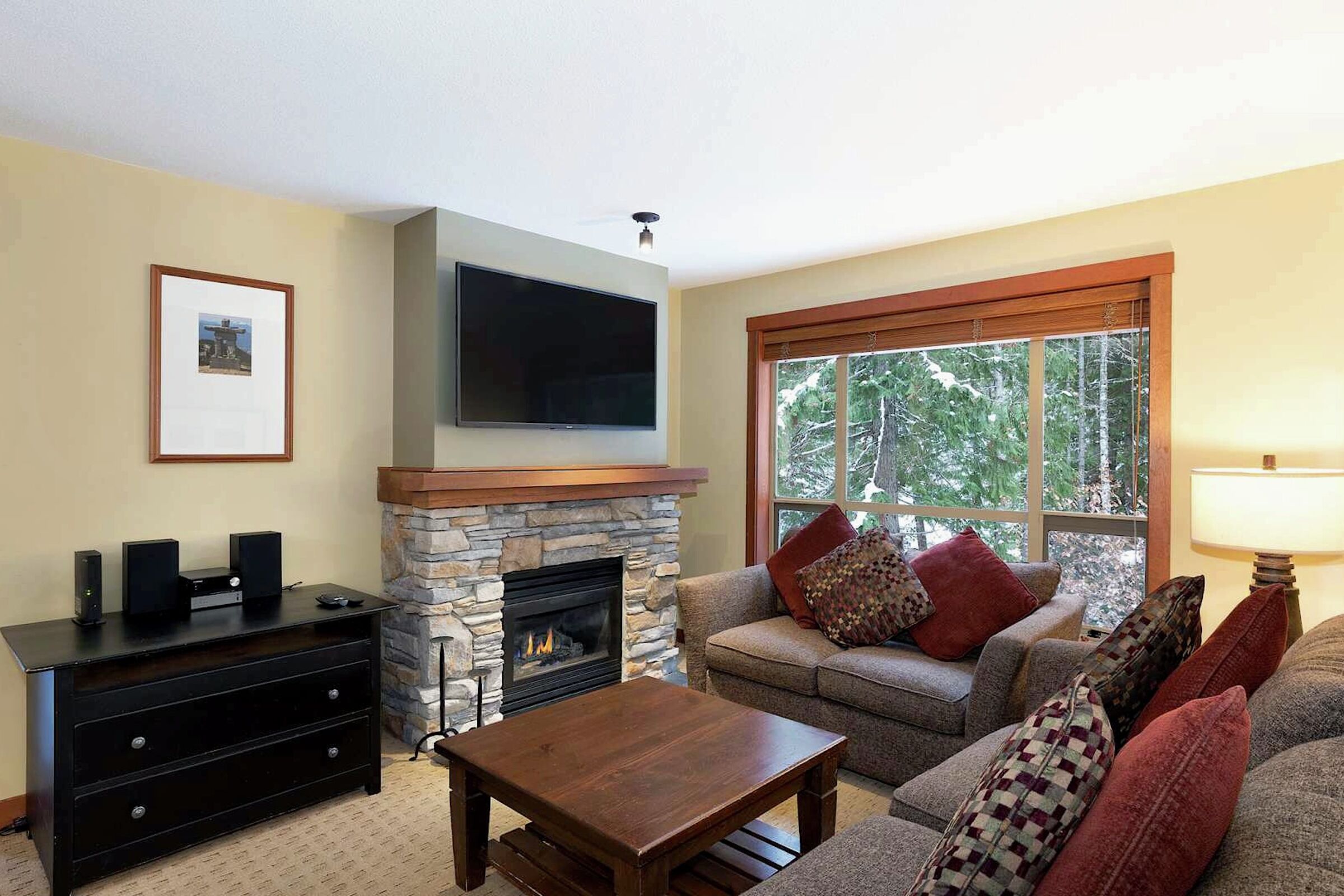 #206 - Living Area
