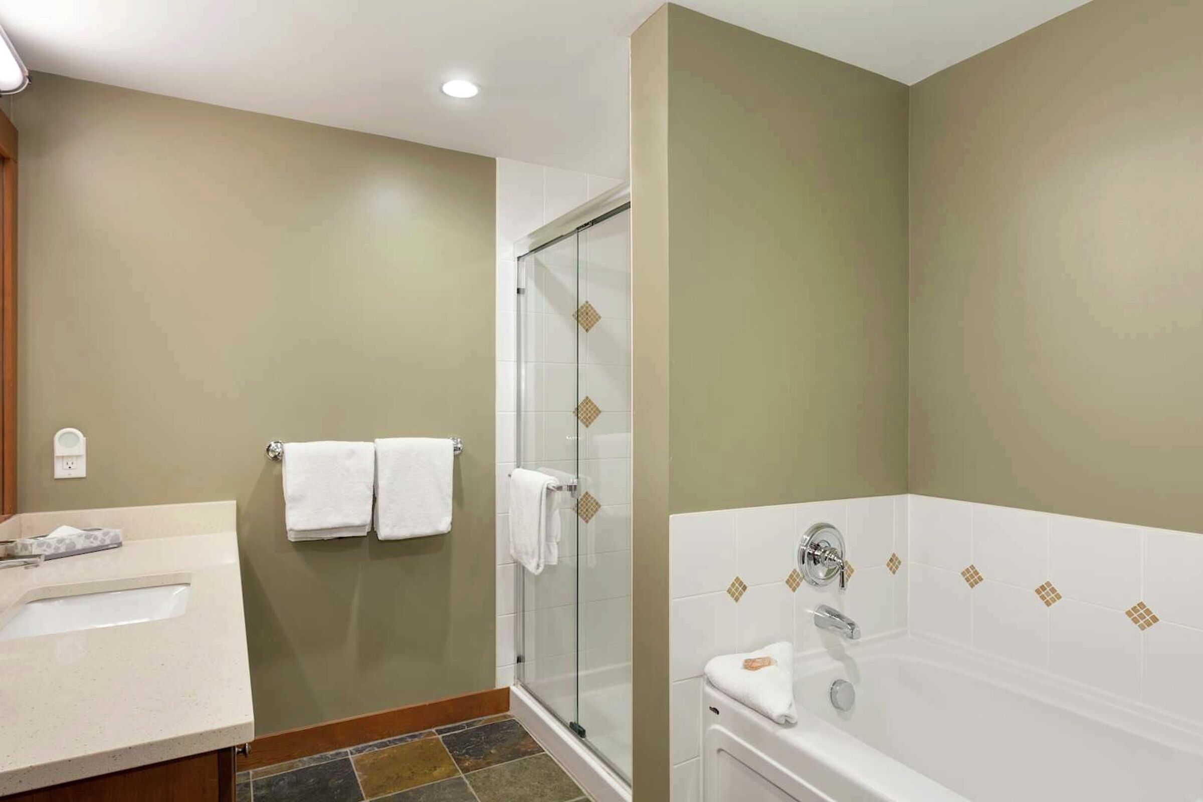 #105 - Bathroom
