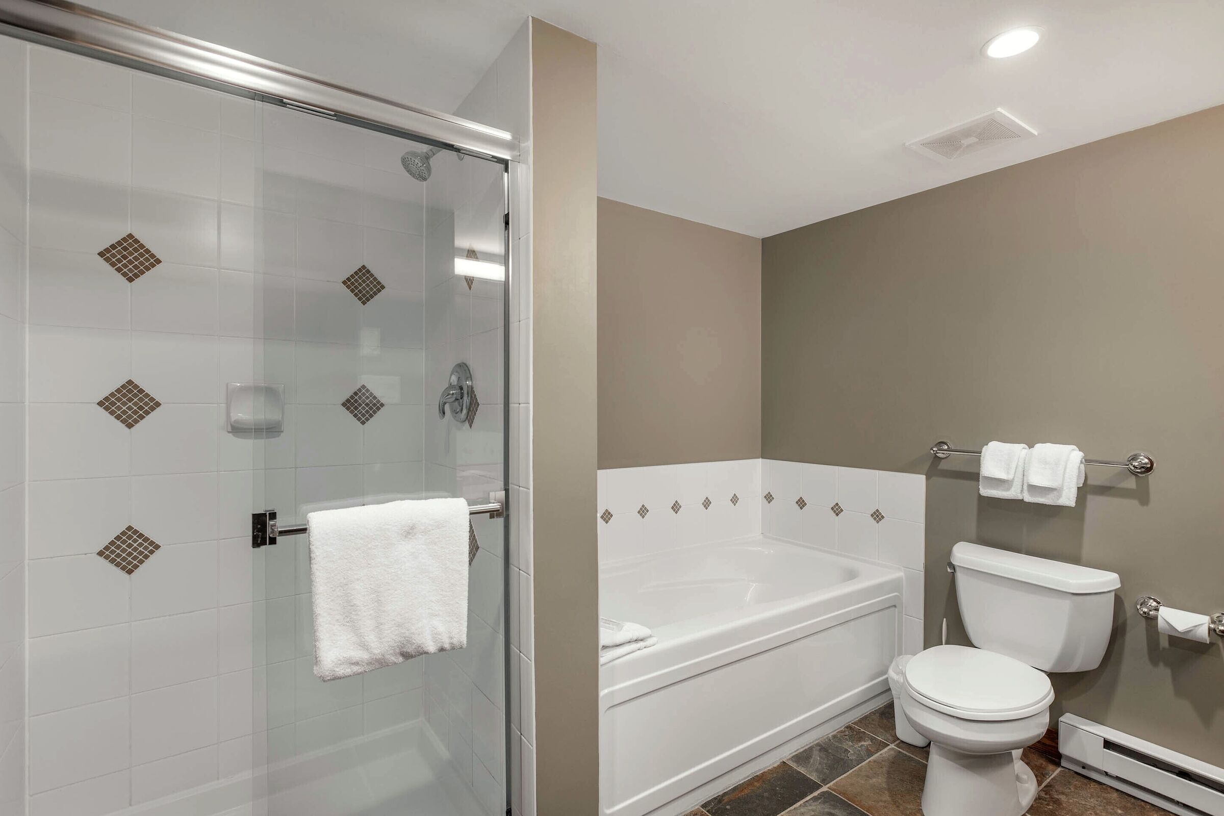 #102 - Master Ensuite Bathroom
